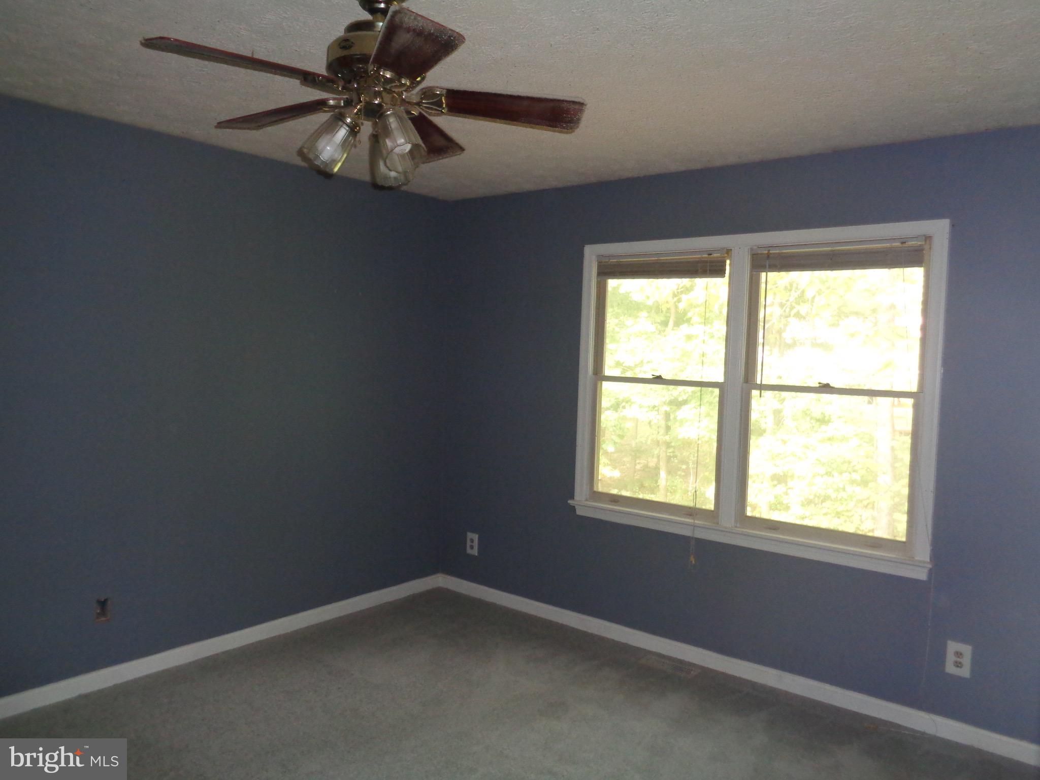 LAKE WILDERNESS - Residential