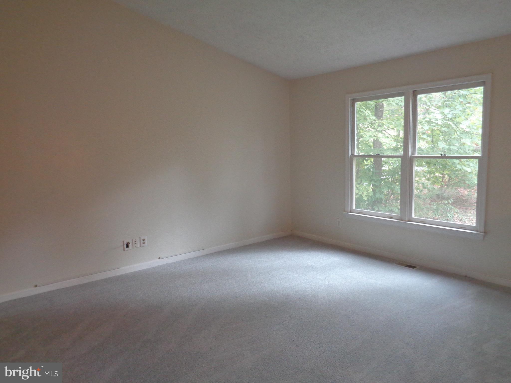 LAKE WILDERNESS - Residential