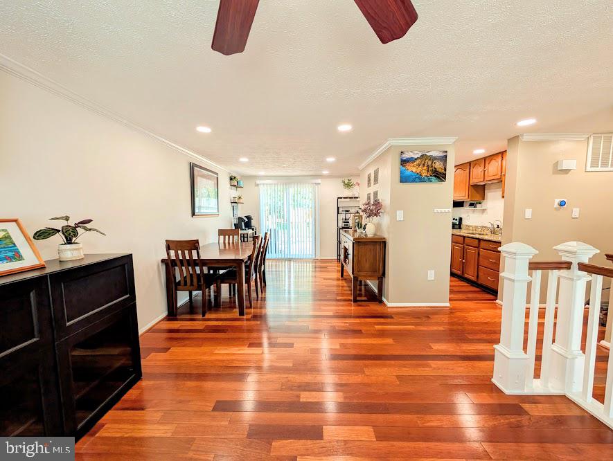 4318 ROLLING STONE WAY