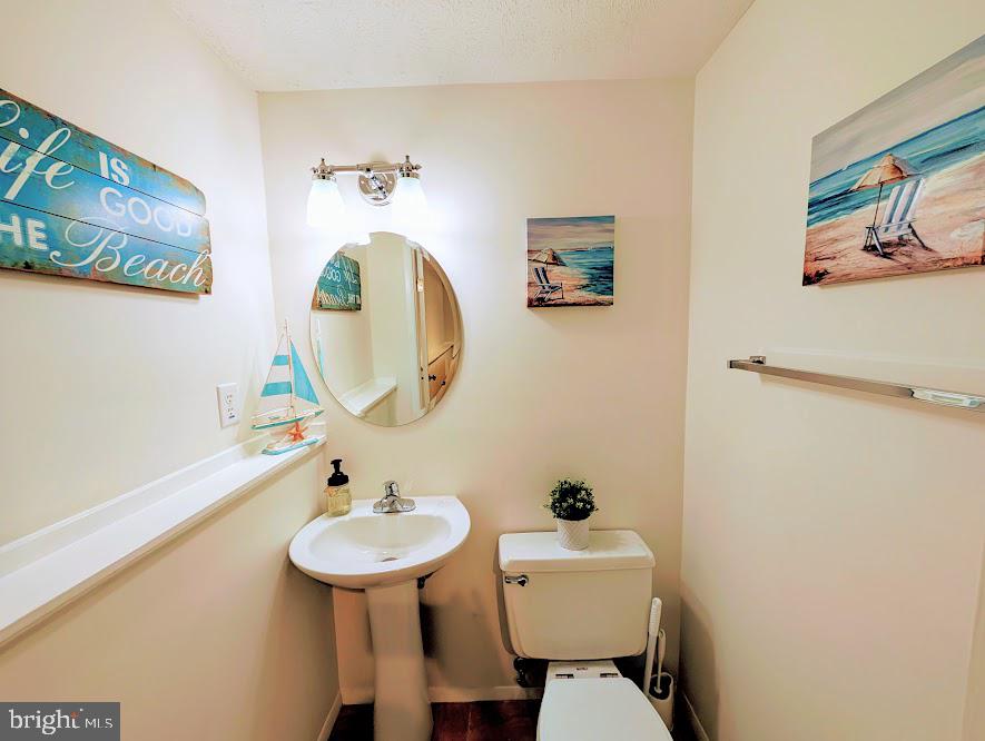 STONEYBROOKE - Residential