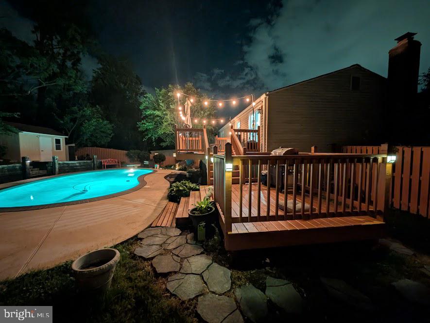 STONEYBROOKE - Residential