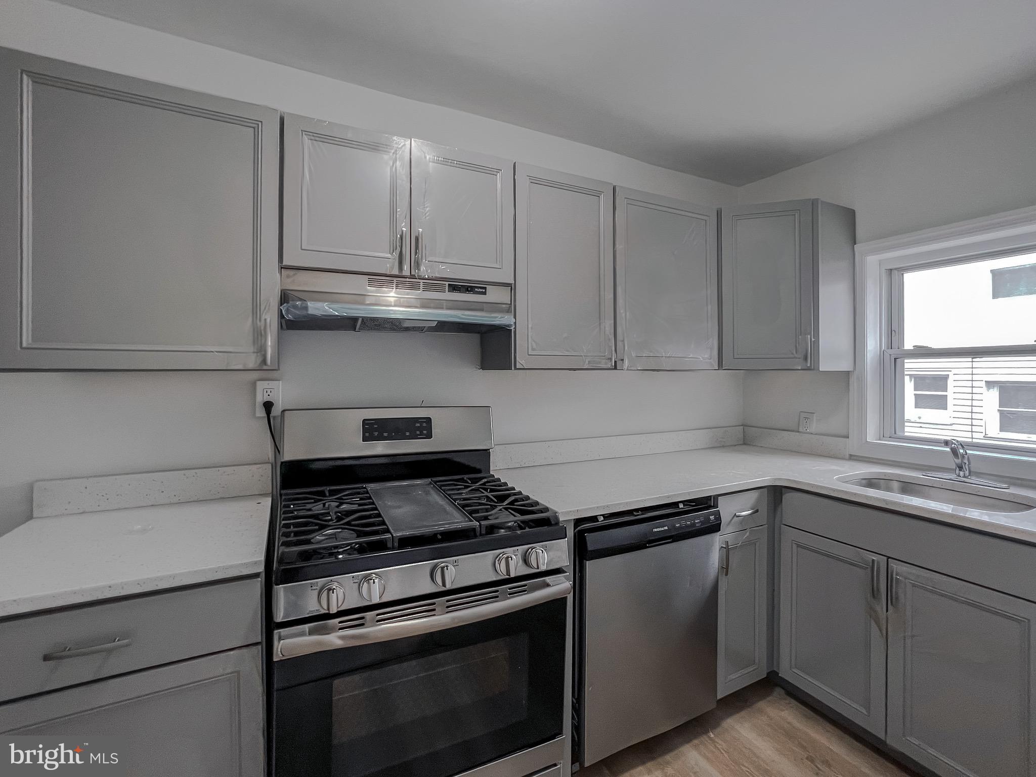 STONEHURST - Residential