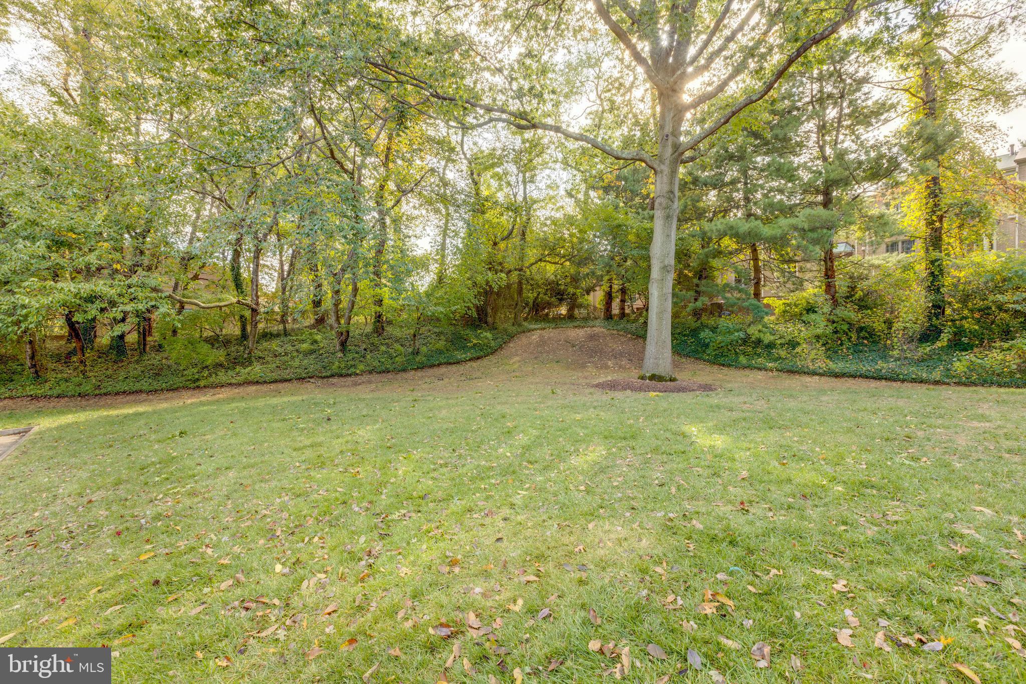 AUTUMN CHASE - Residential Lease