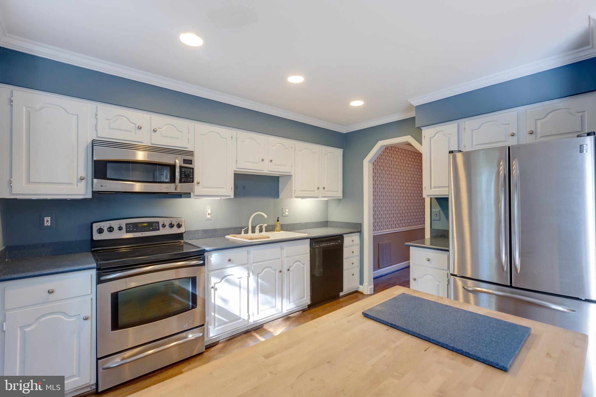 AUTUMN CHASE - Residential Lease