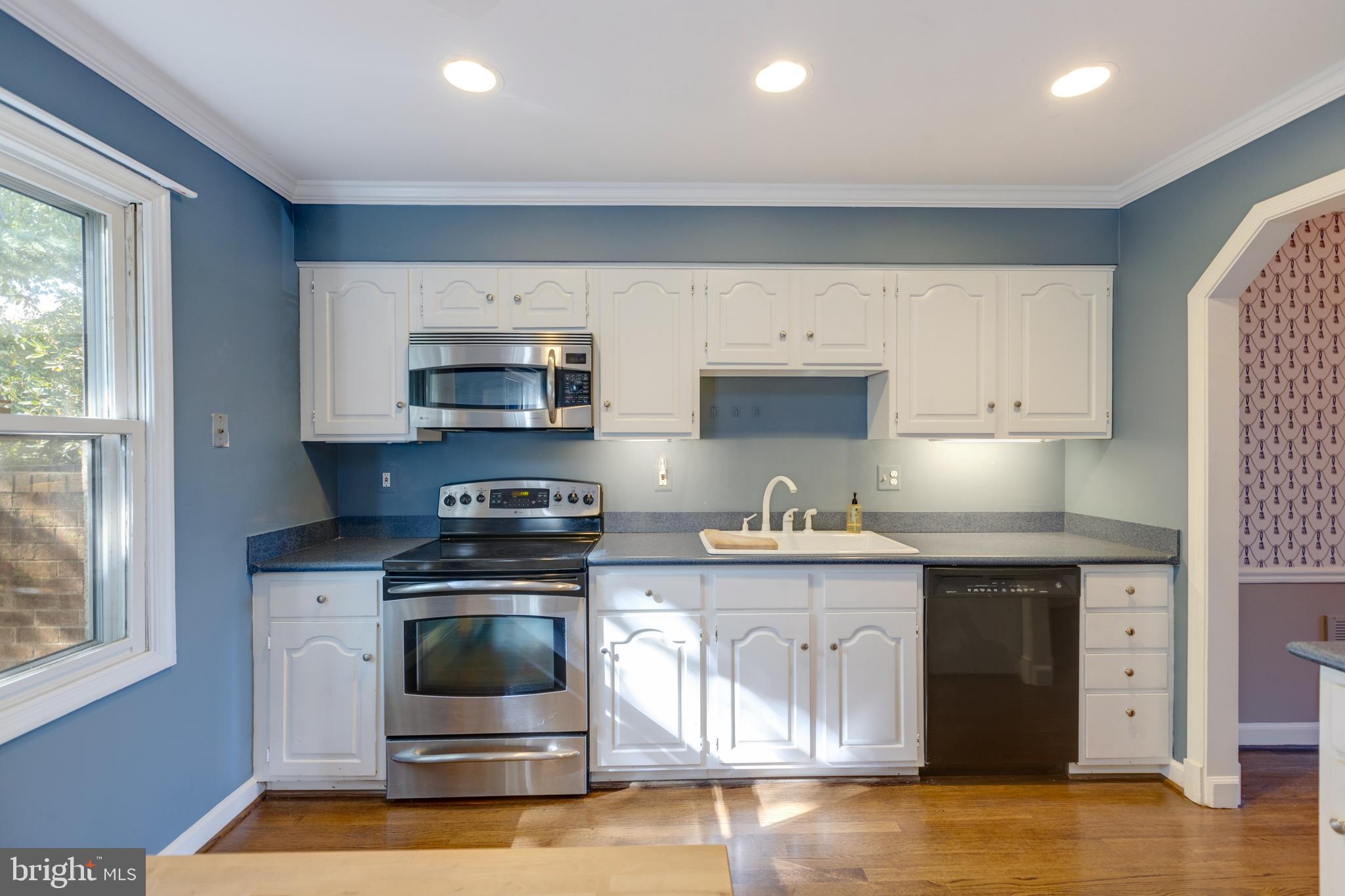 AUTUMN CHASE - Residential Lease