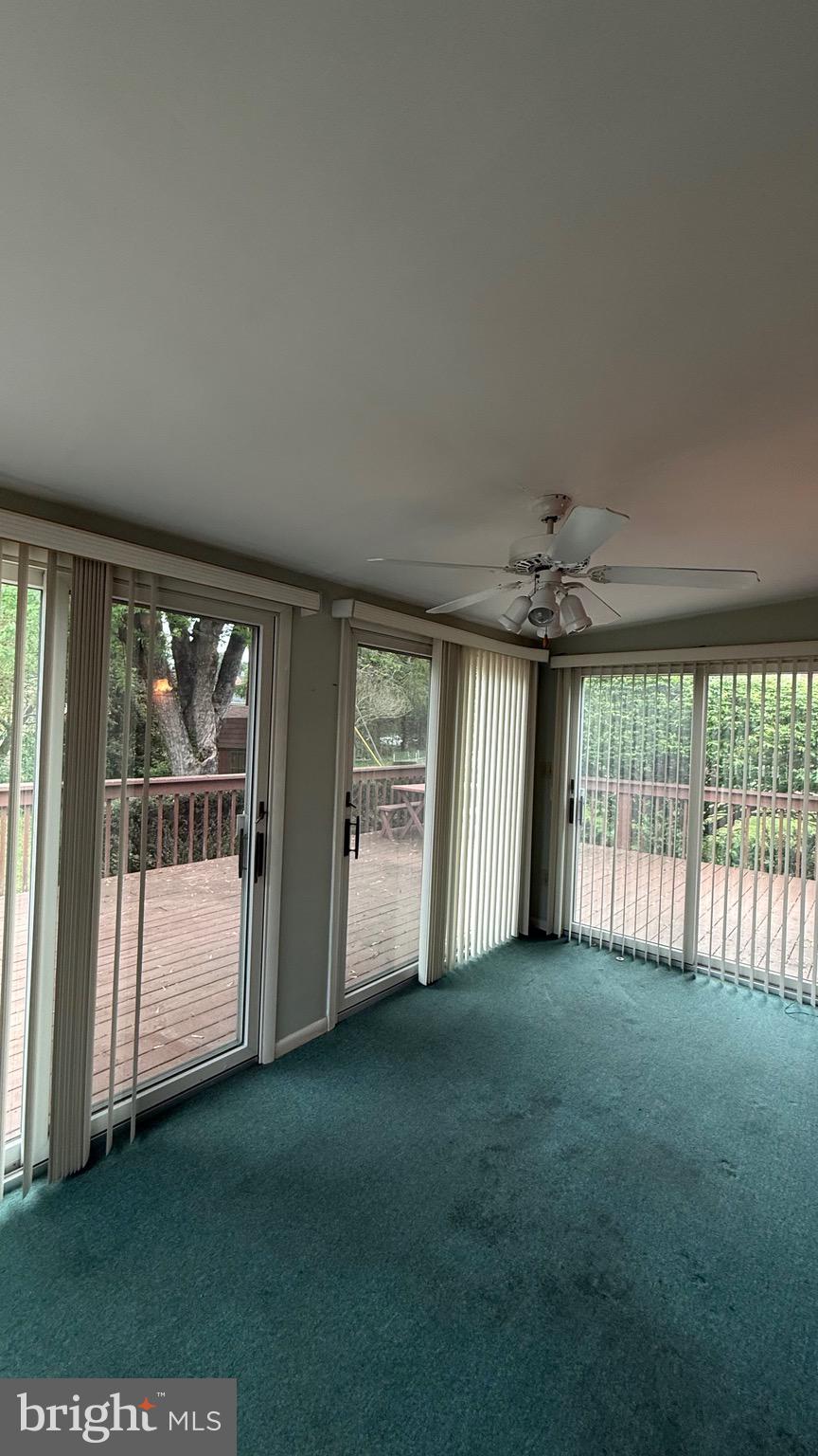 SUNSET ACRES - Residential