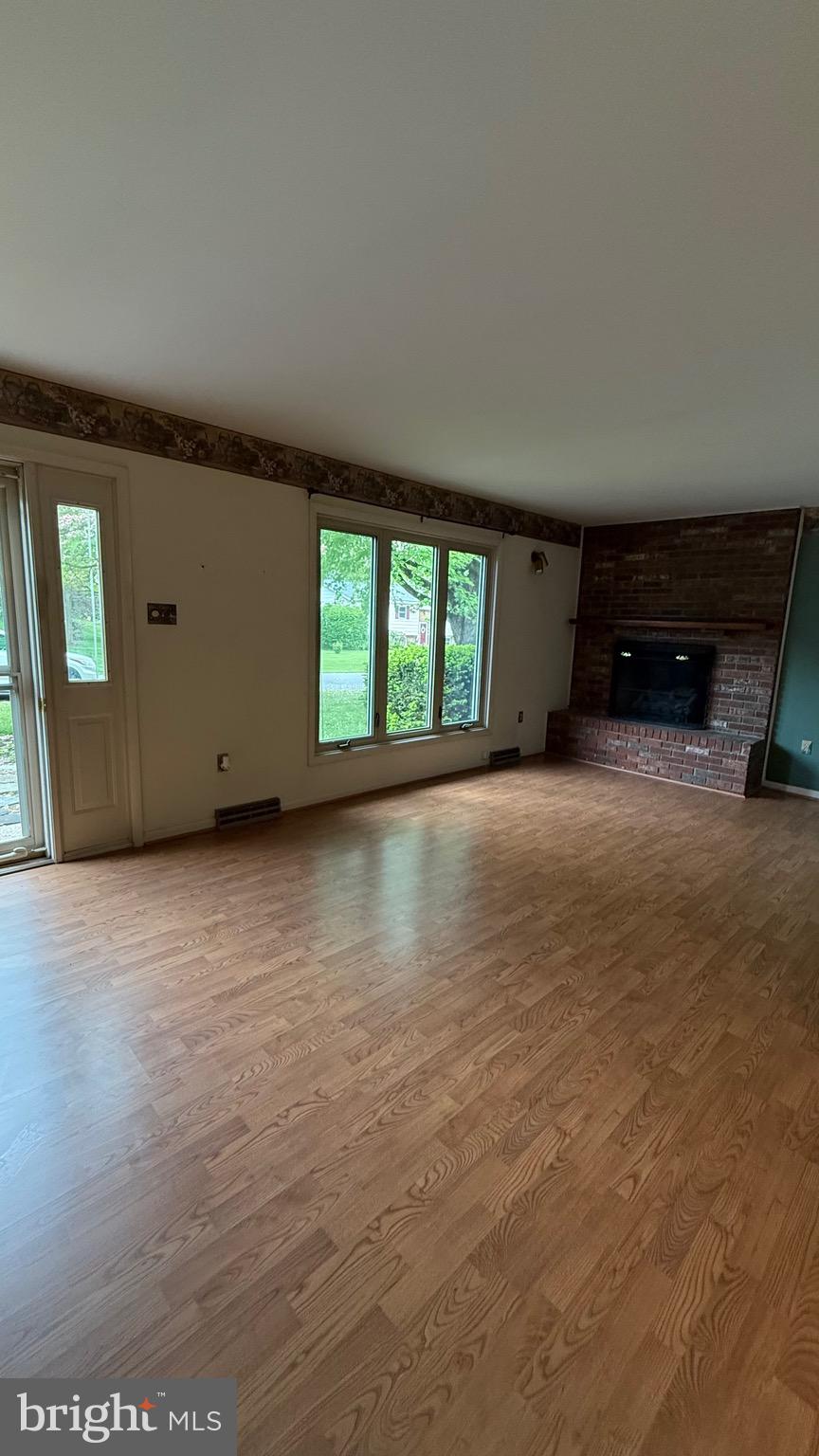 SUNSET ACRES - Residential