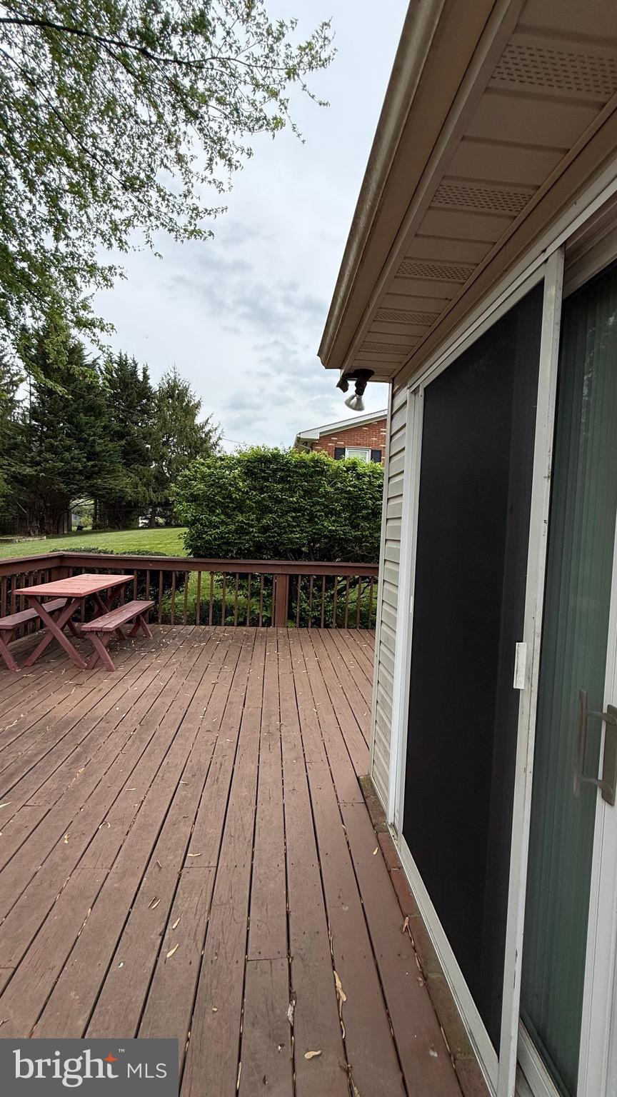 SUNSET ACRES - Residential