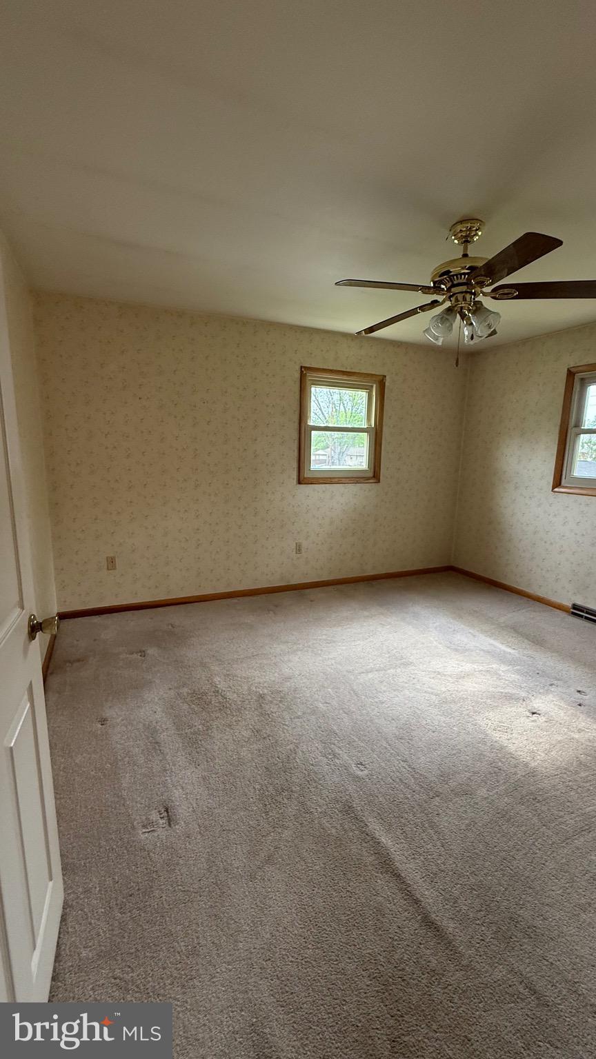 SUNSET ACRES - Residential