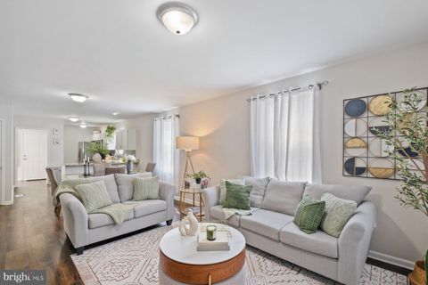 6401 HALLECK STREET DISTRICT HEIGHTS MD 20747