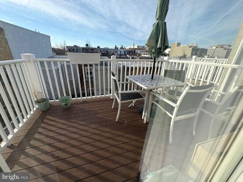 Photo of 2110 South Street #4, PHILADELPHIA, PA 19146 (MLS # PAPH2579018)