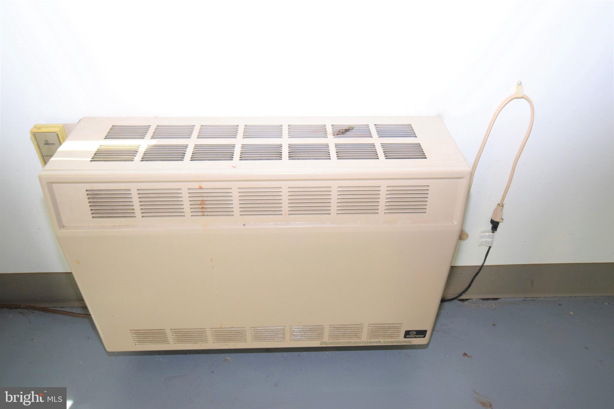 GRAND VALLEY FARMS - Residential