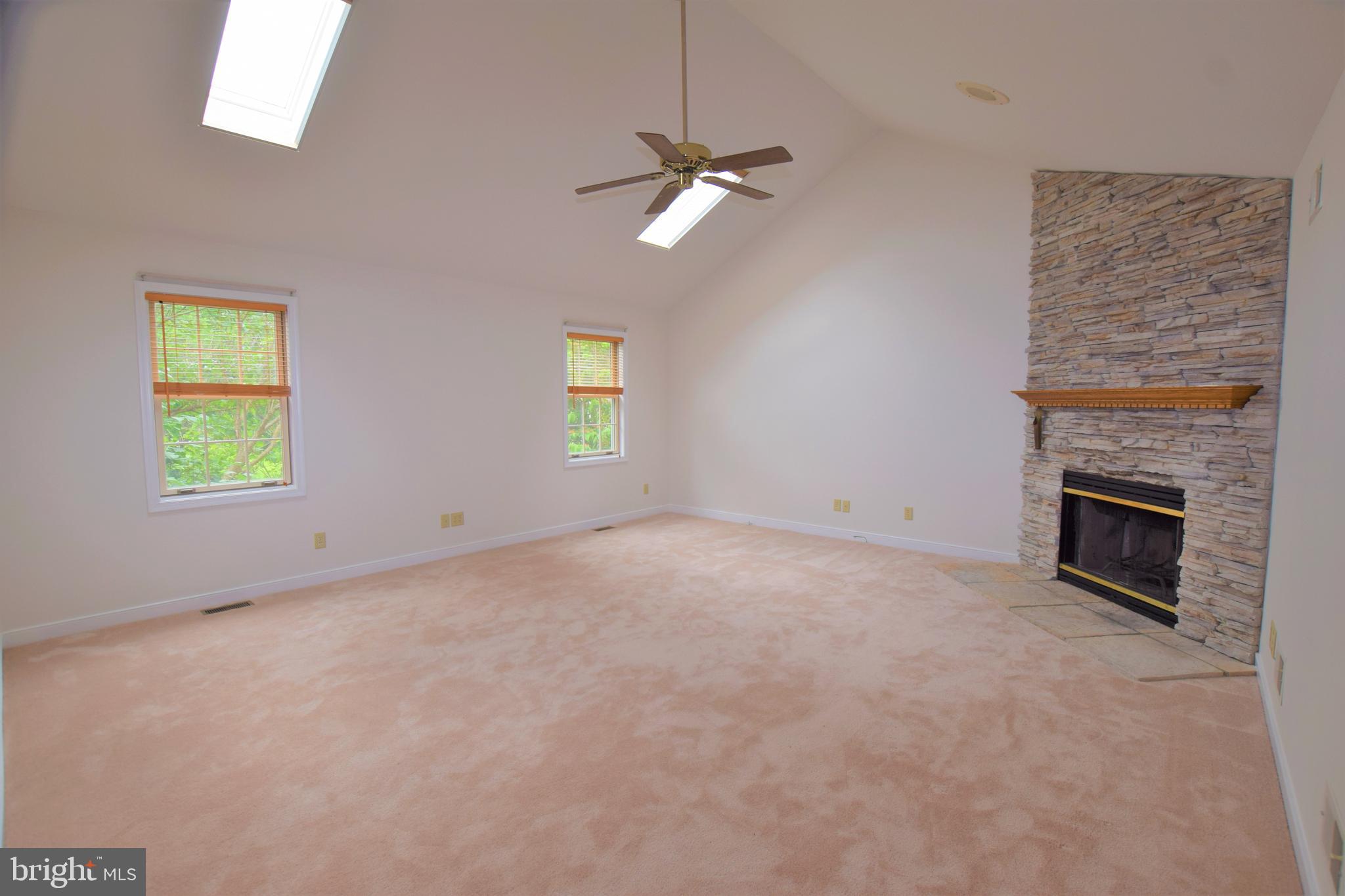 GRAND VALLEY FARMS - Residential