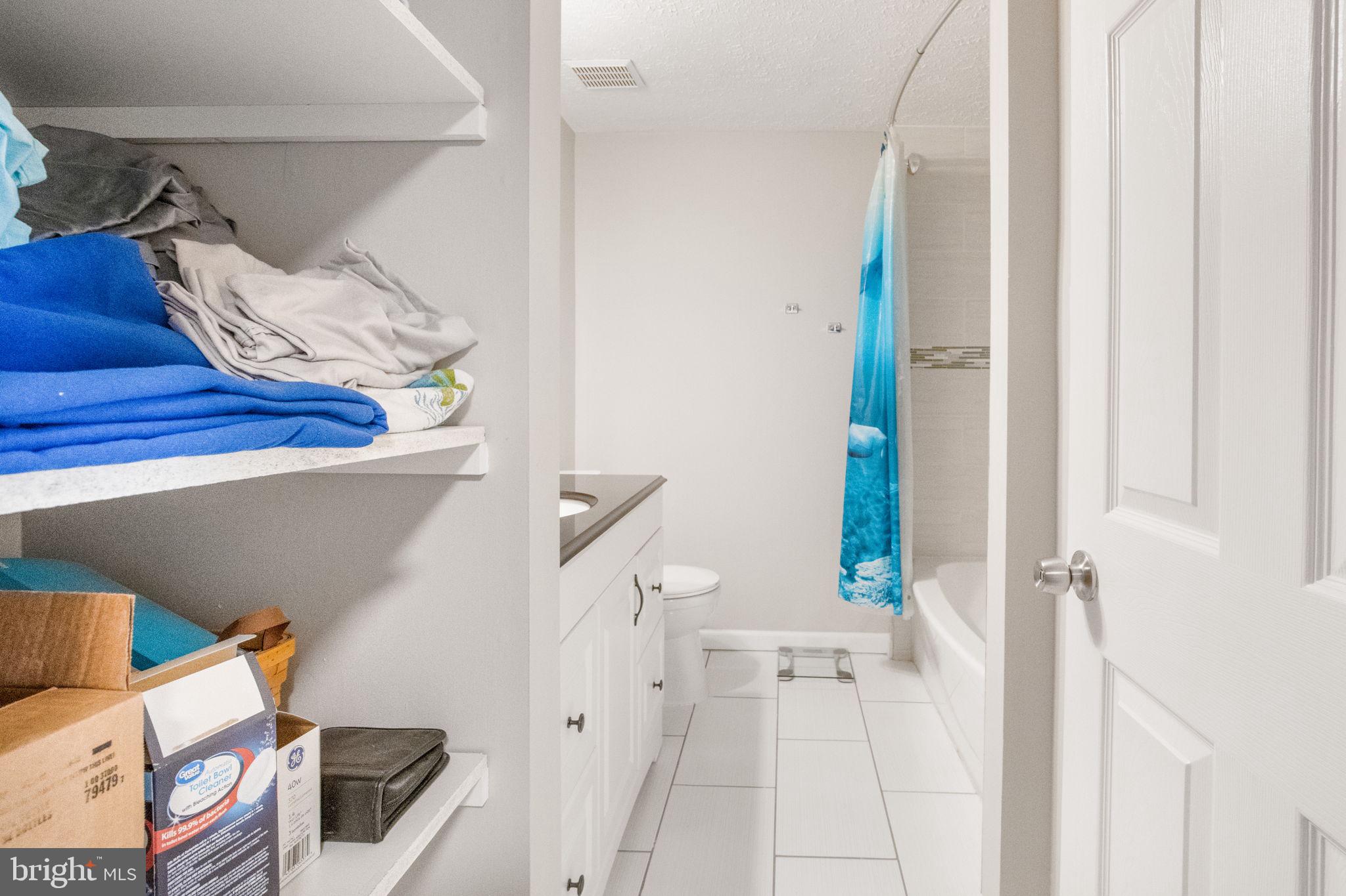 GUNNERS VIEW - Residential