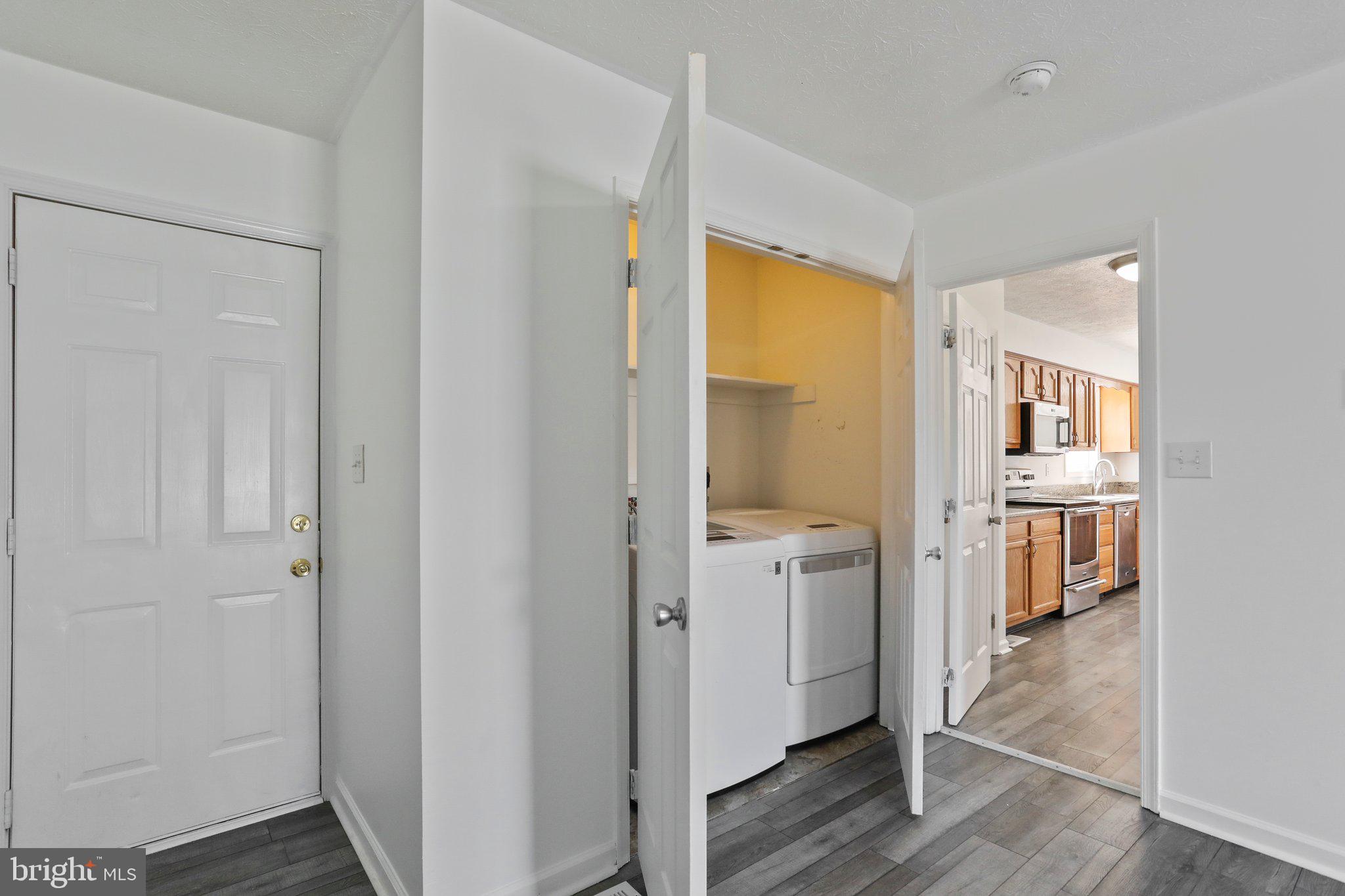 MEADOWS OF ARDEN - Residential Lease