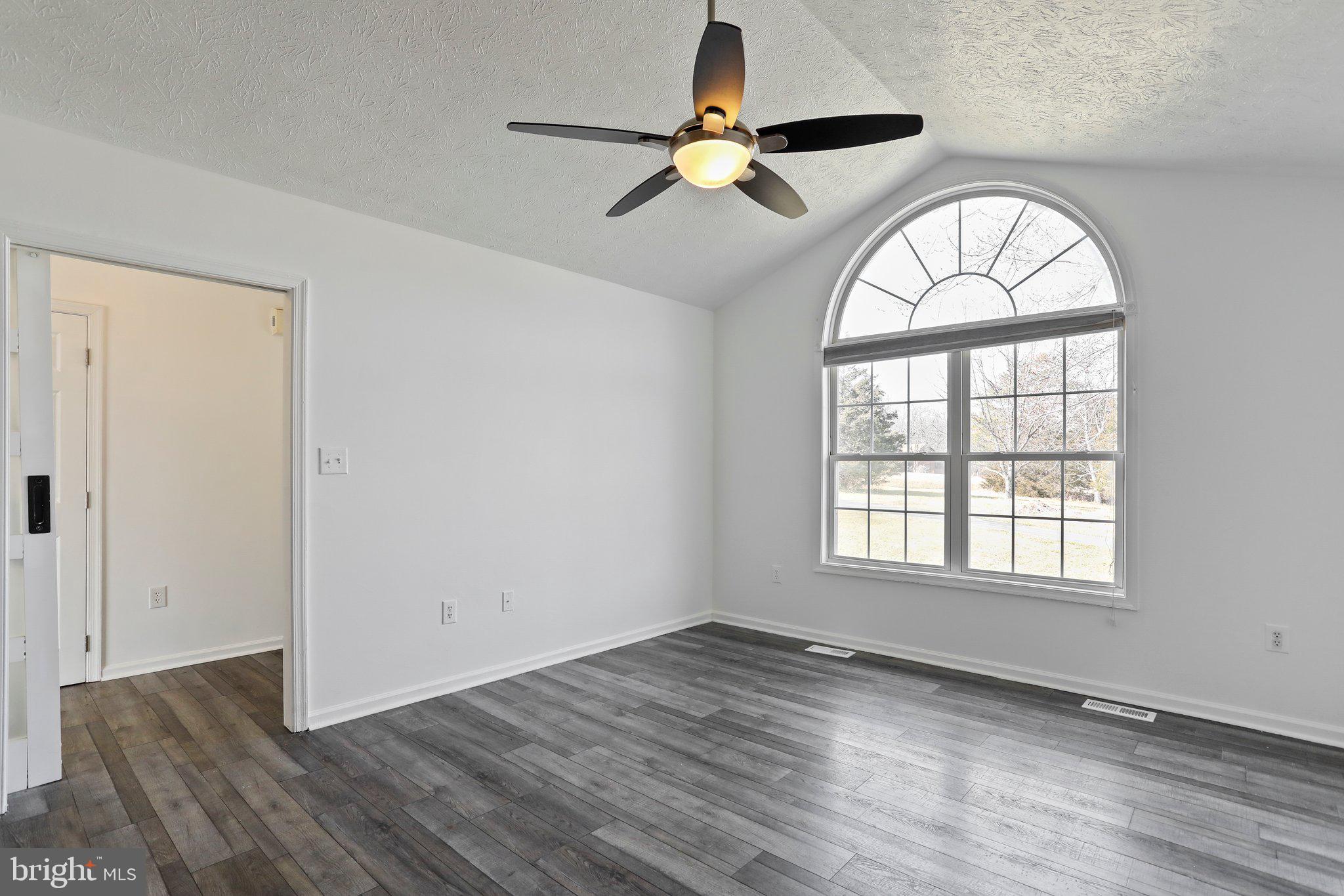 MEADOWS OF ARDEN - Residential Lease