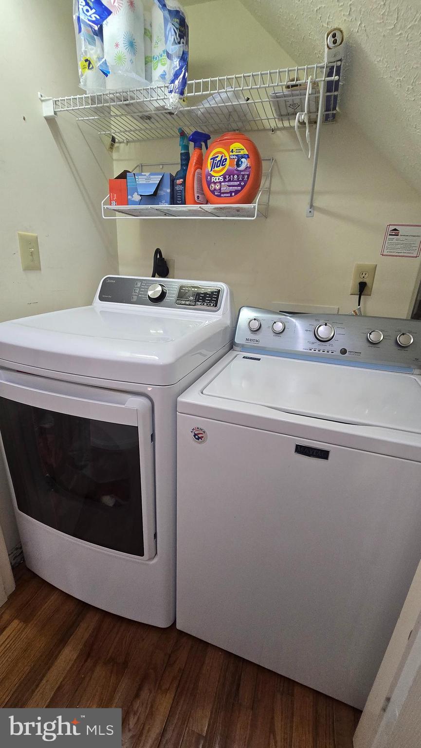 REDGATE - Residential