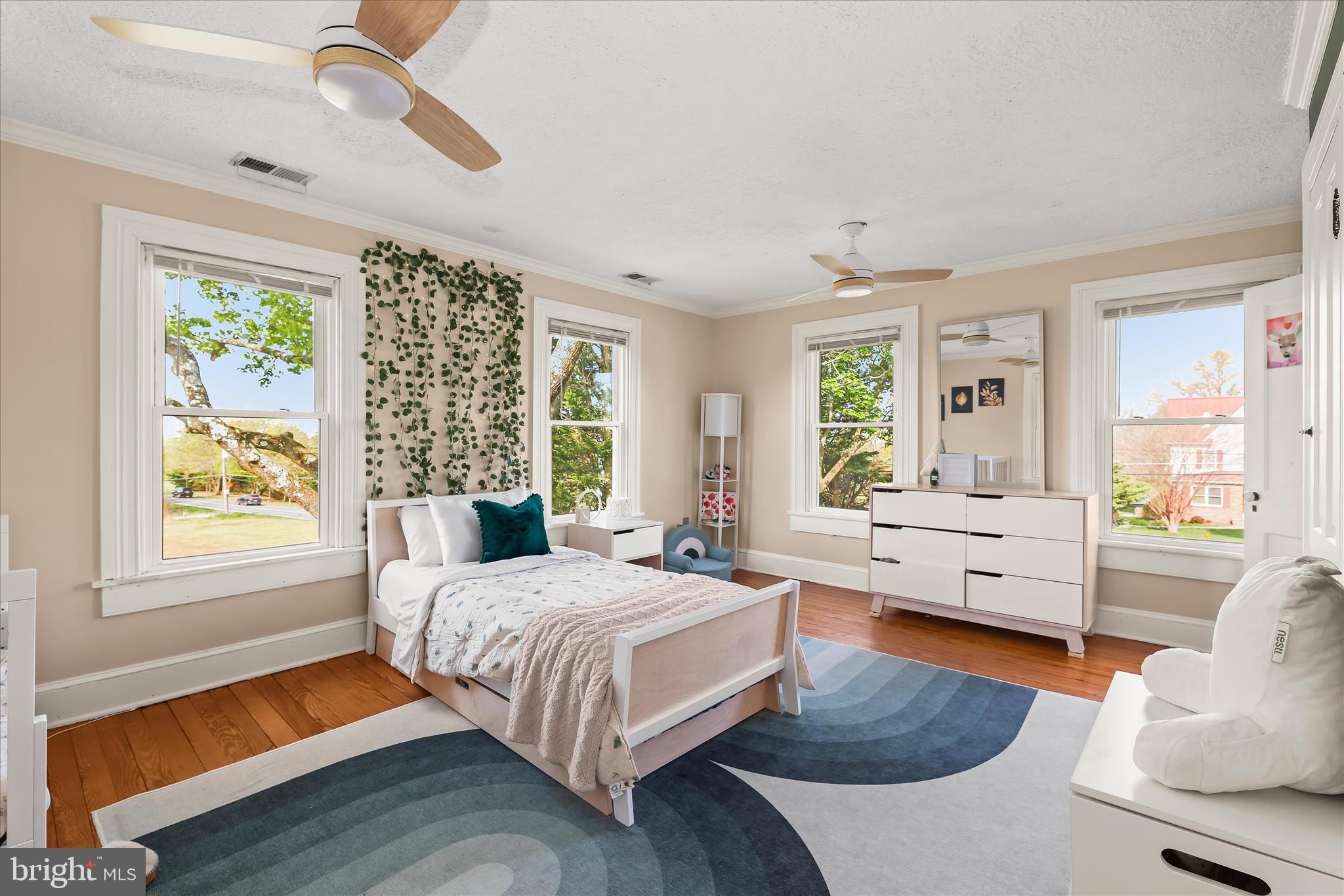 RATTLE RIDGE - Residential