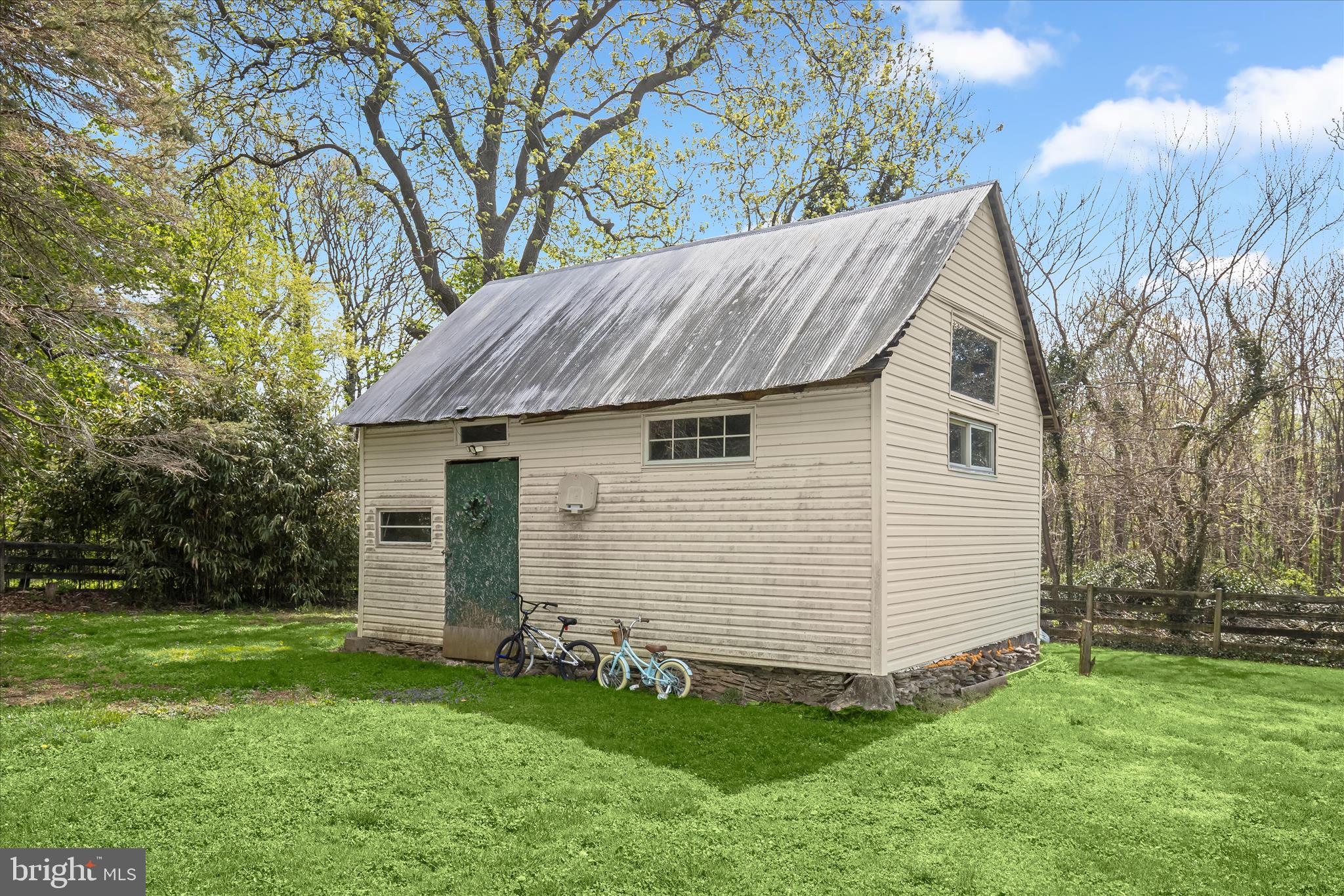 RATTLE RIDGE - Residential