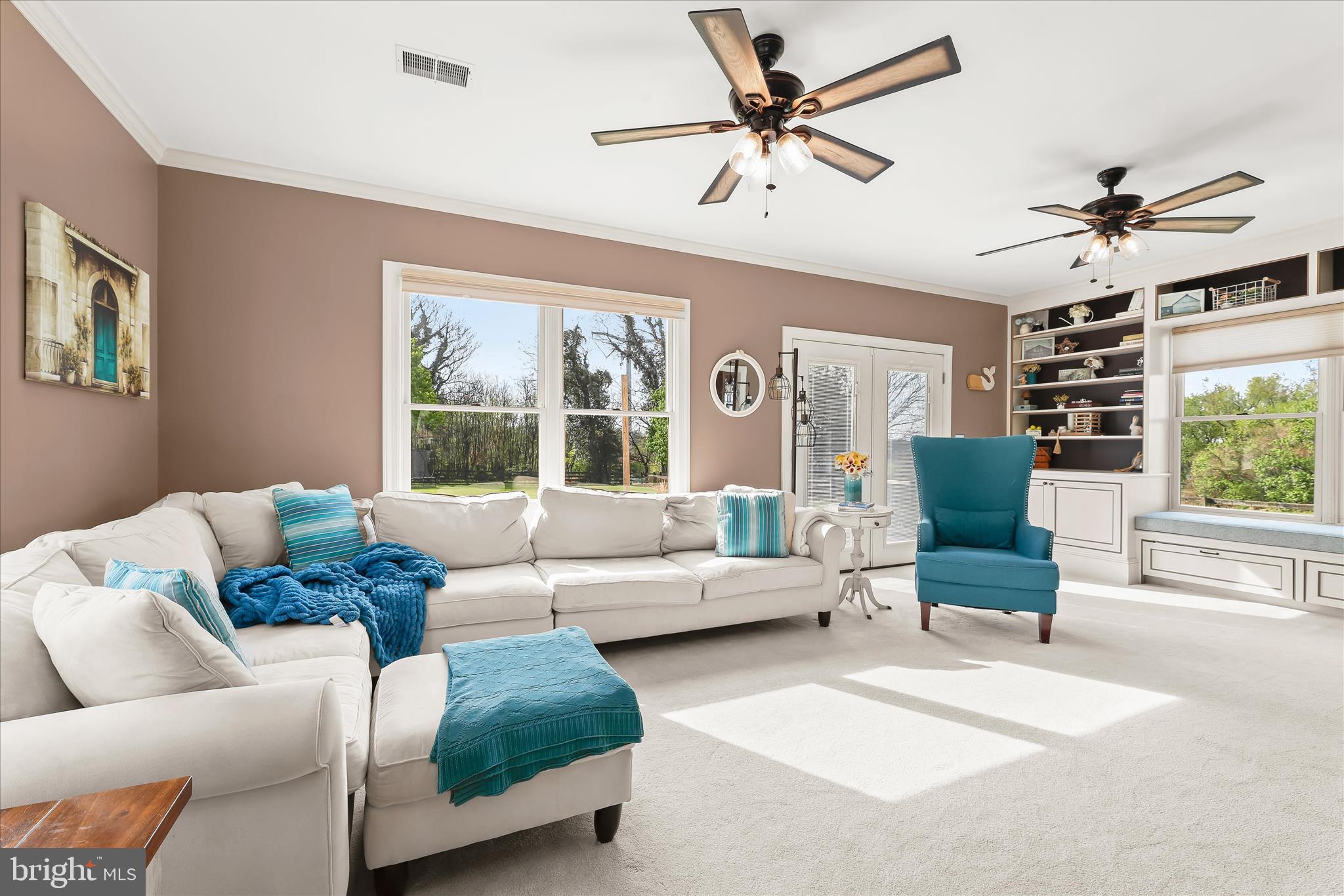 RATTLE RIDGE - Residential