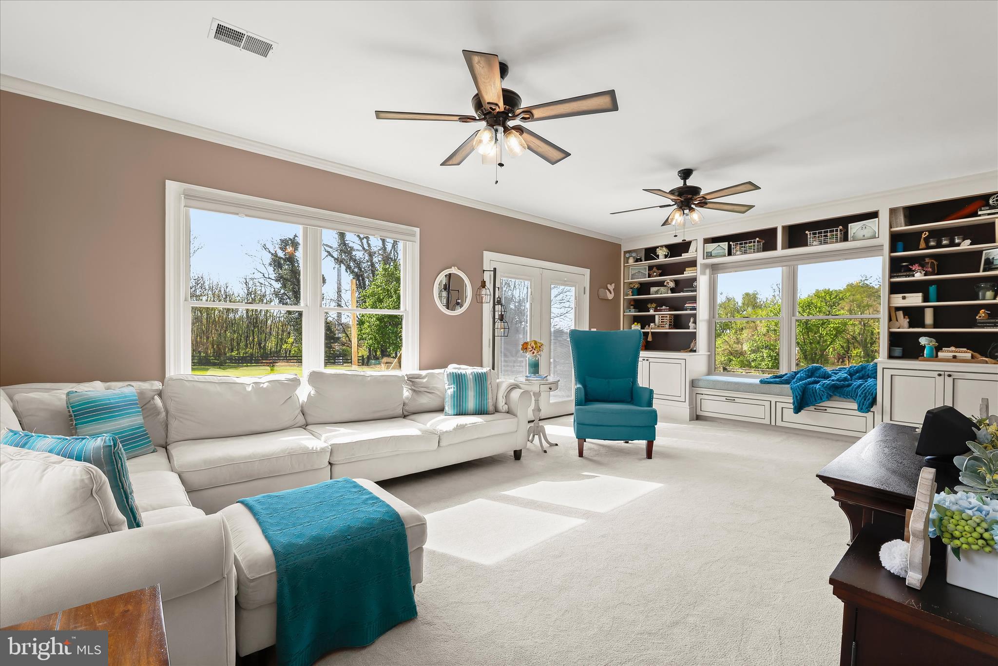 RATTLE RIDGE - Residential