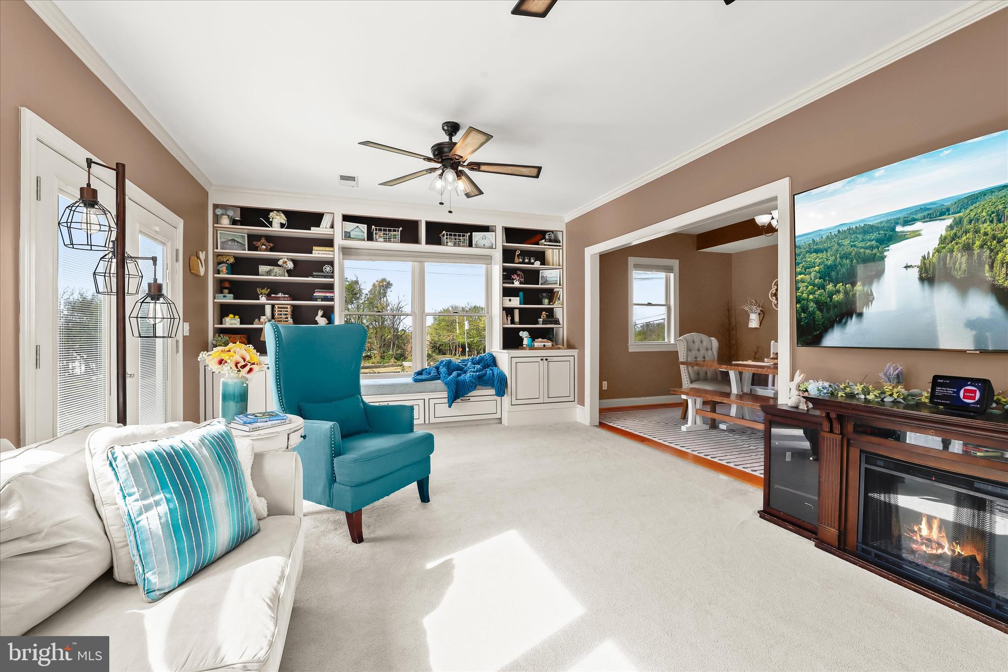 RATTLE RIDGE - Residential