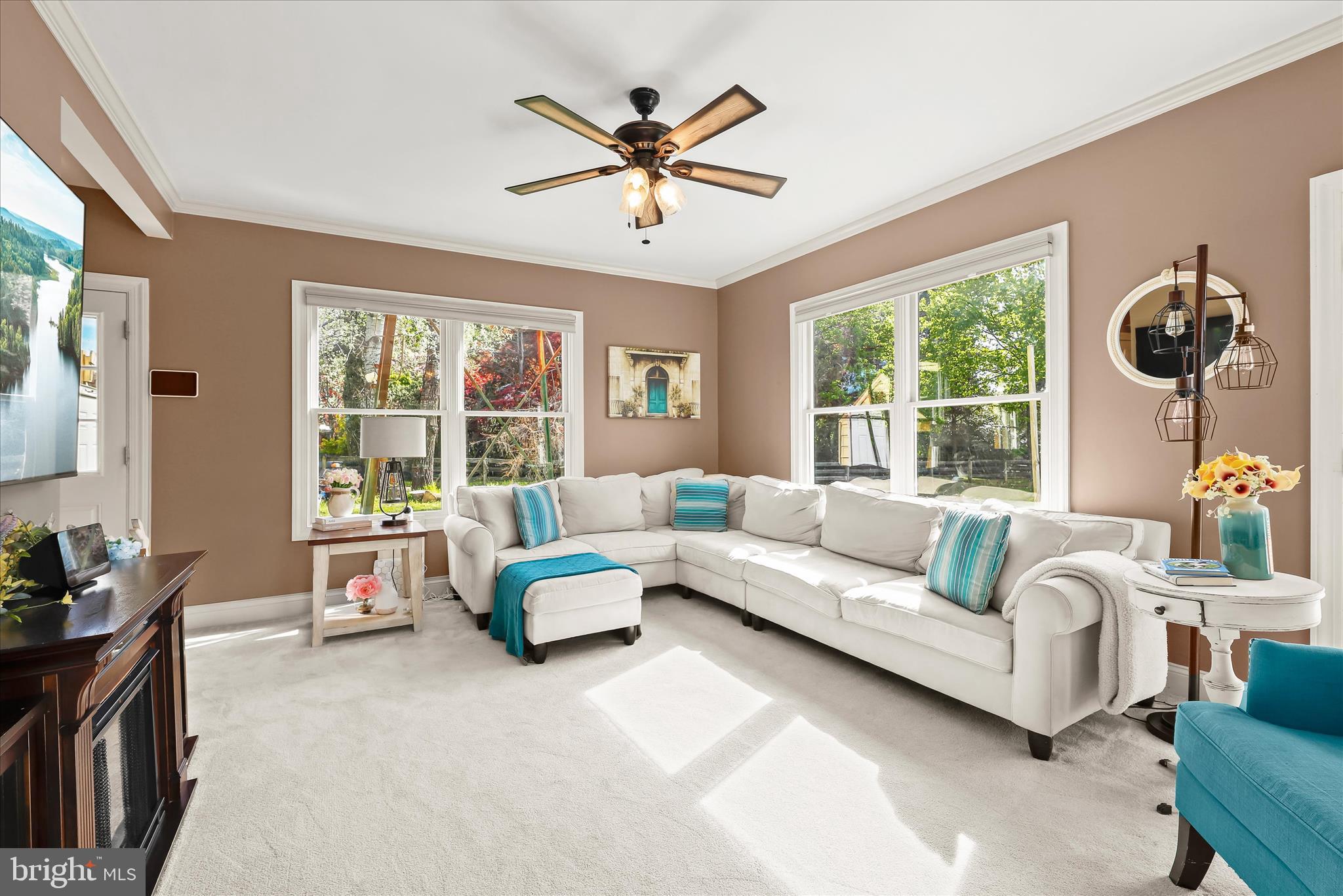 RATTLE RIDGE - Residential