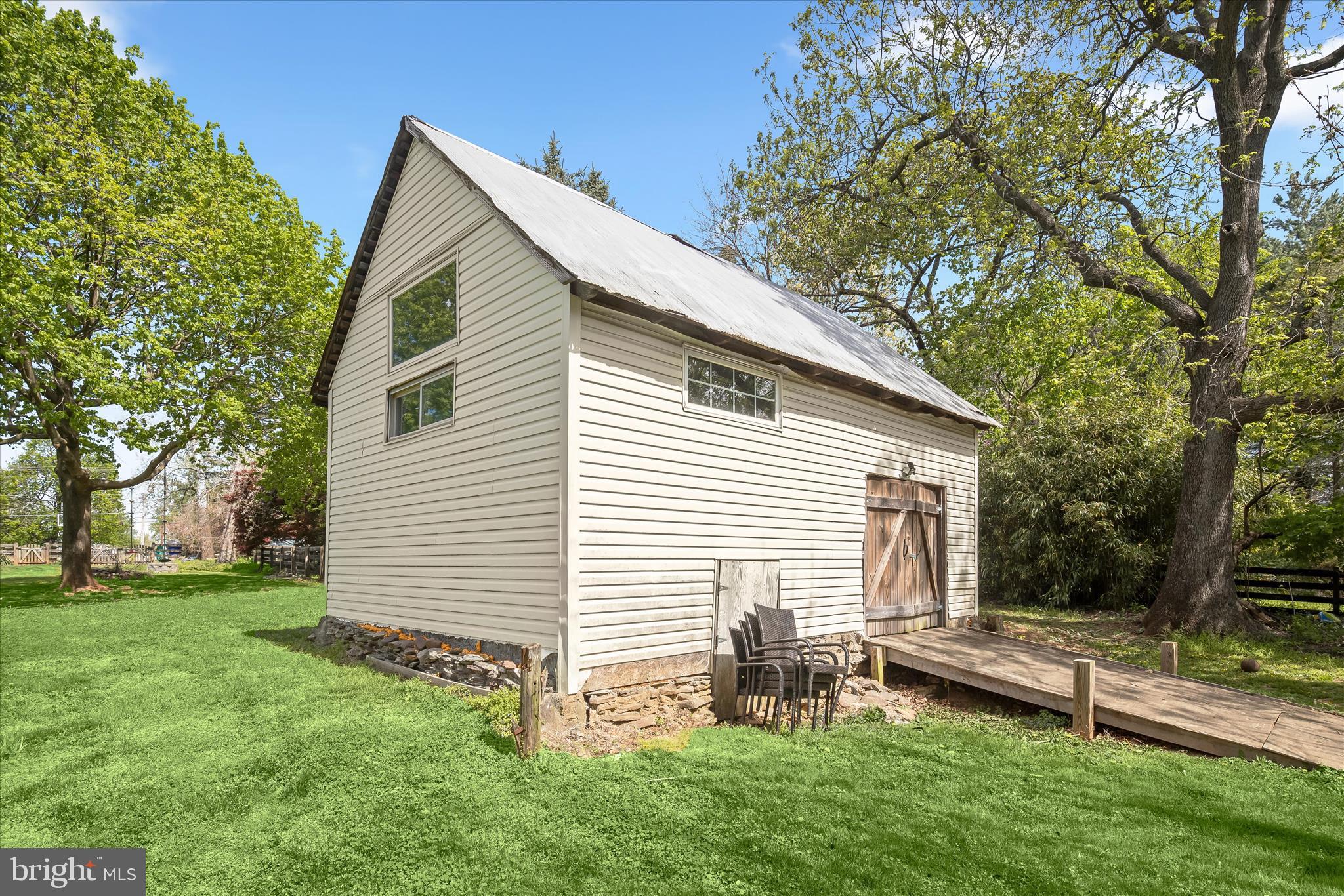 RATTLE RIDGE - Residential