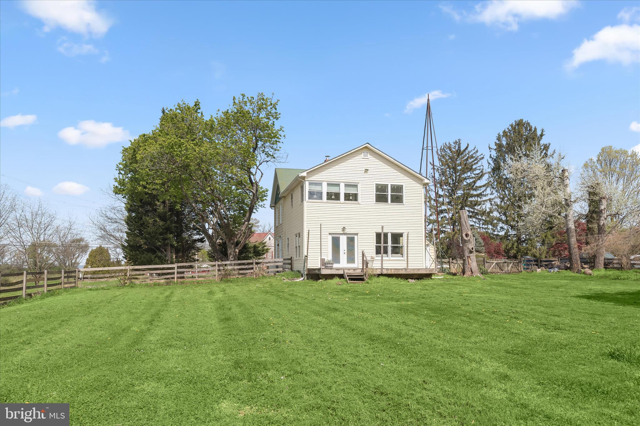 RATTLE RIDGE - Residential