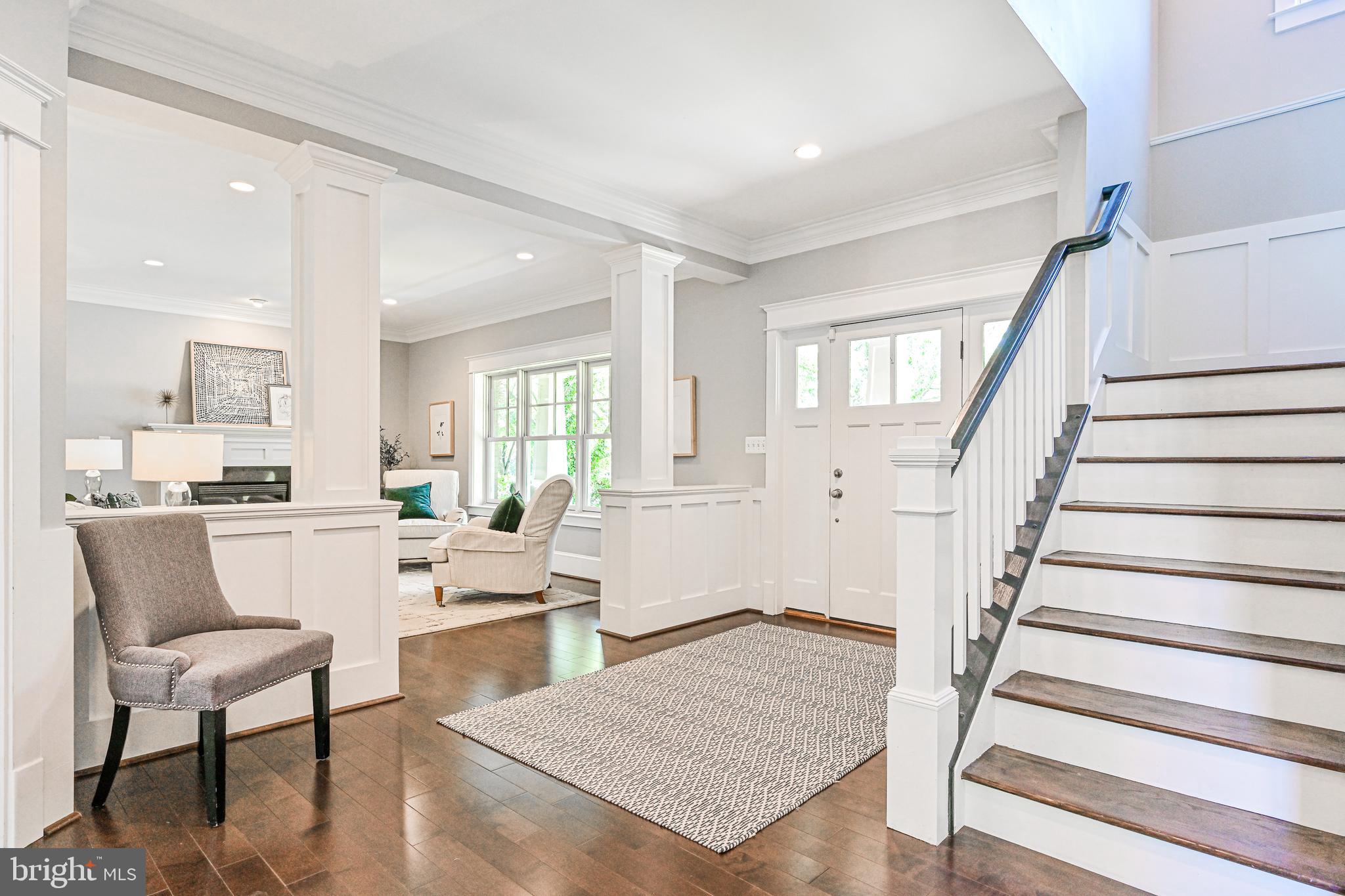 GOLF CLUB MANOR - Residential