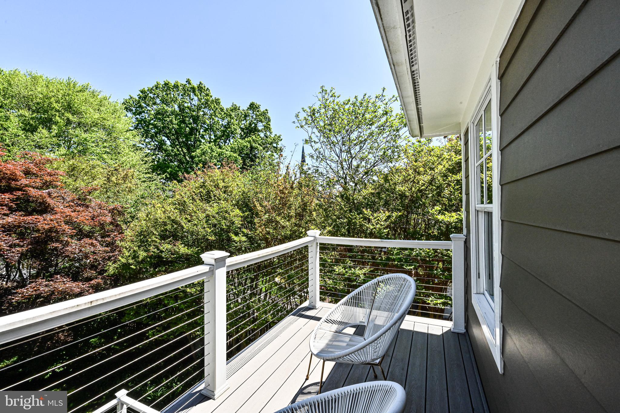 GOLF CLUB MANOR - Residential