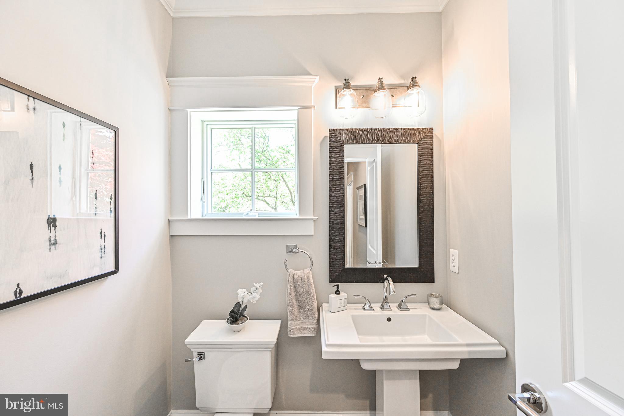 GOLF CLUB MANOR - Residential