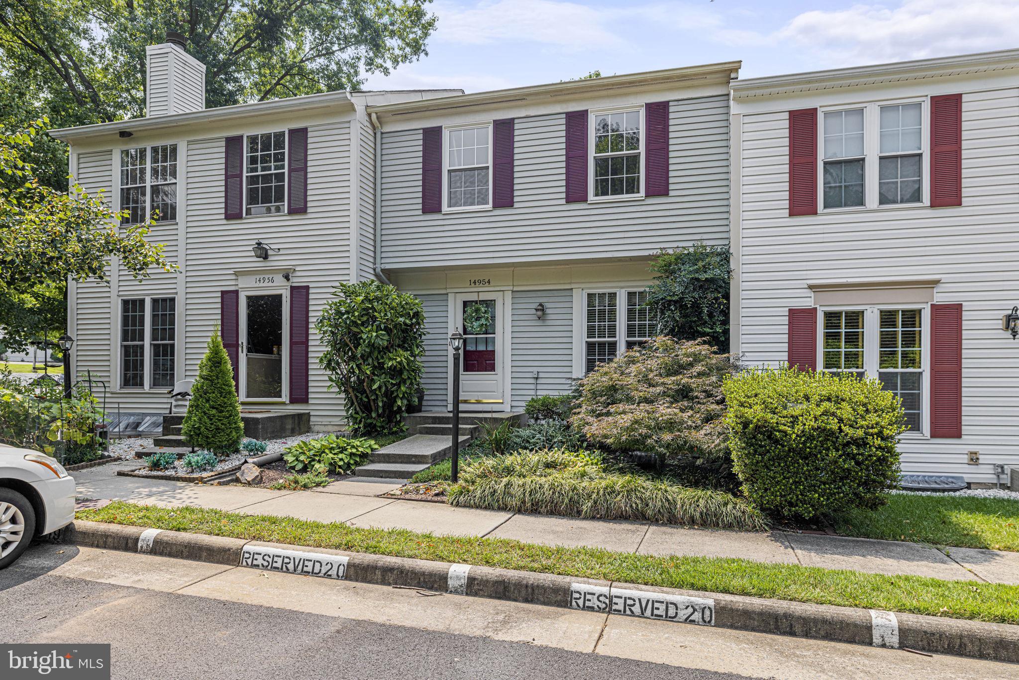 LONDON TOWN WEST - Residential