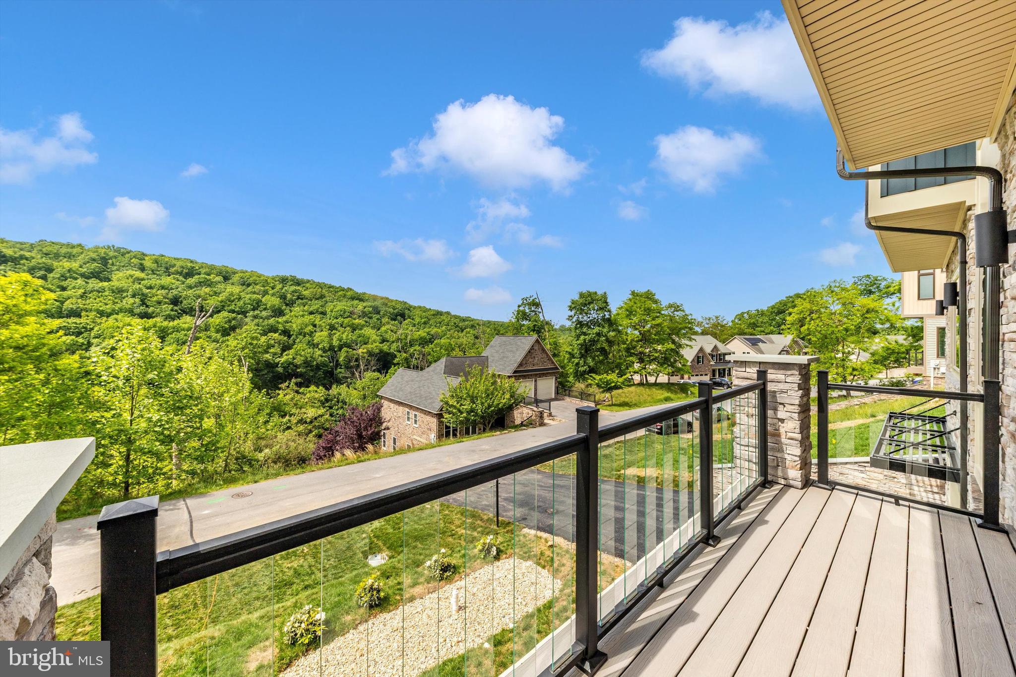 ASPEN LAKE LINGANORE - Residential