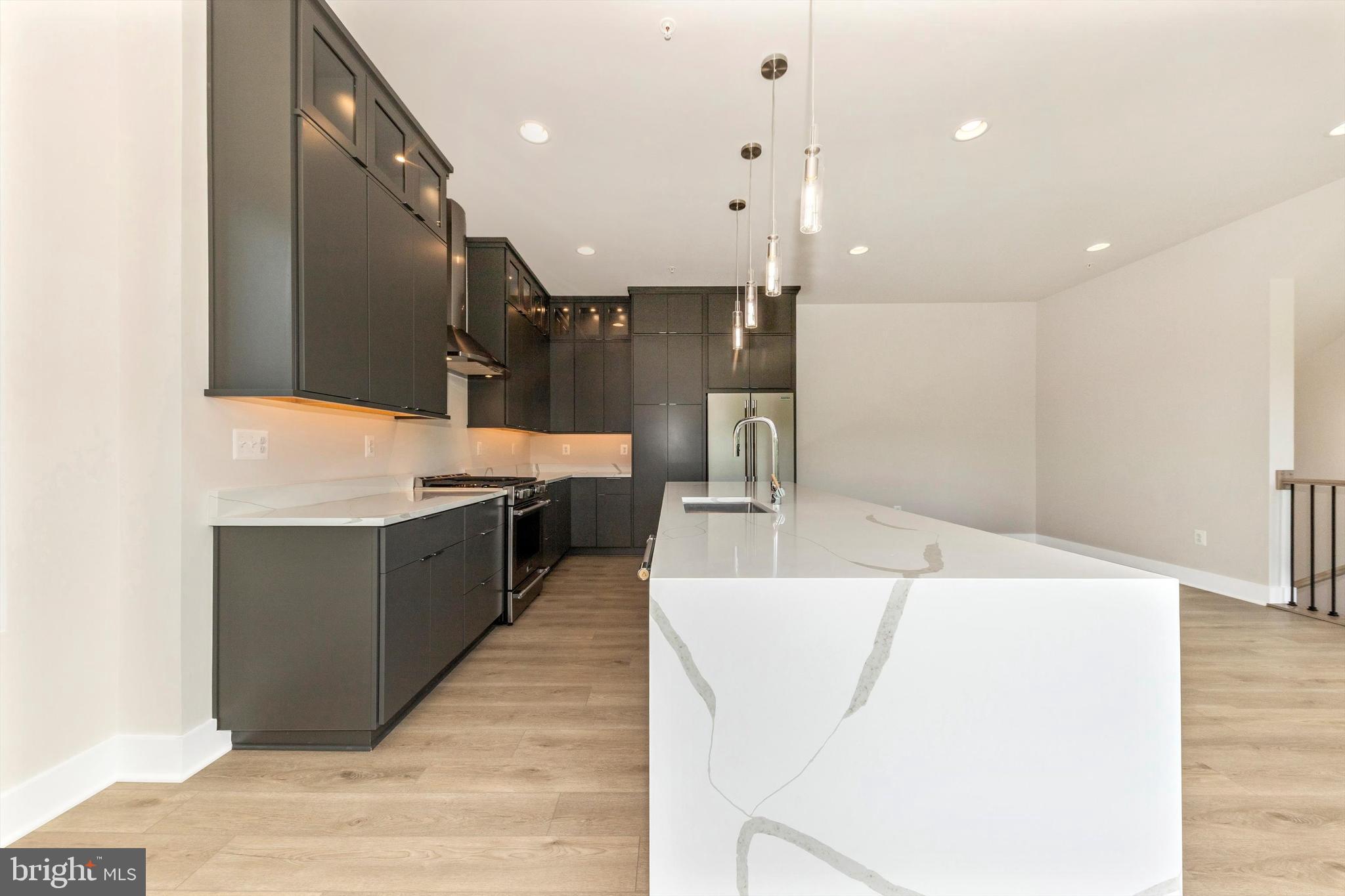 ASPEN LAKE LINGANORE - Residential