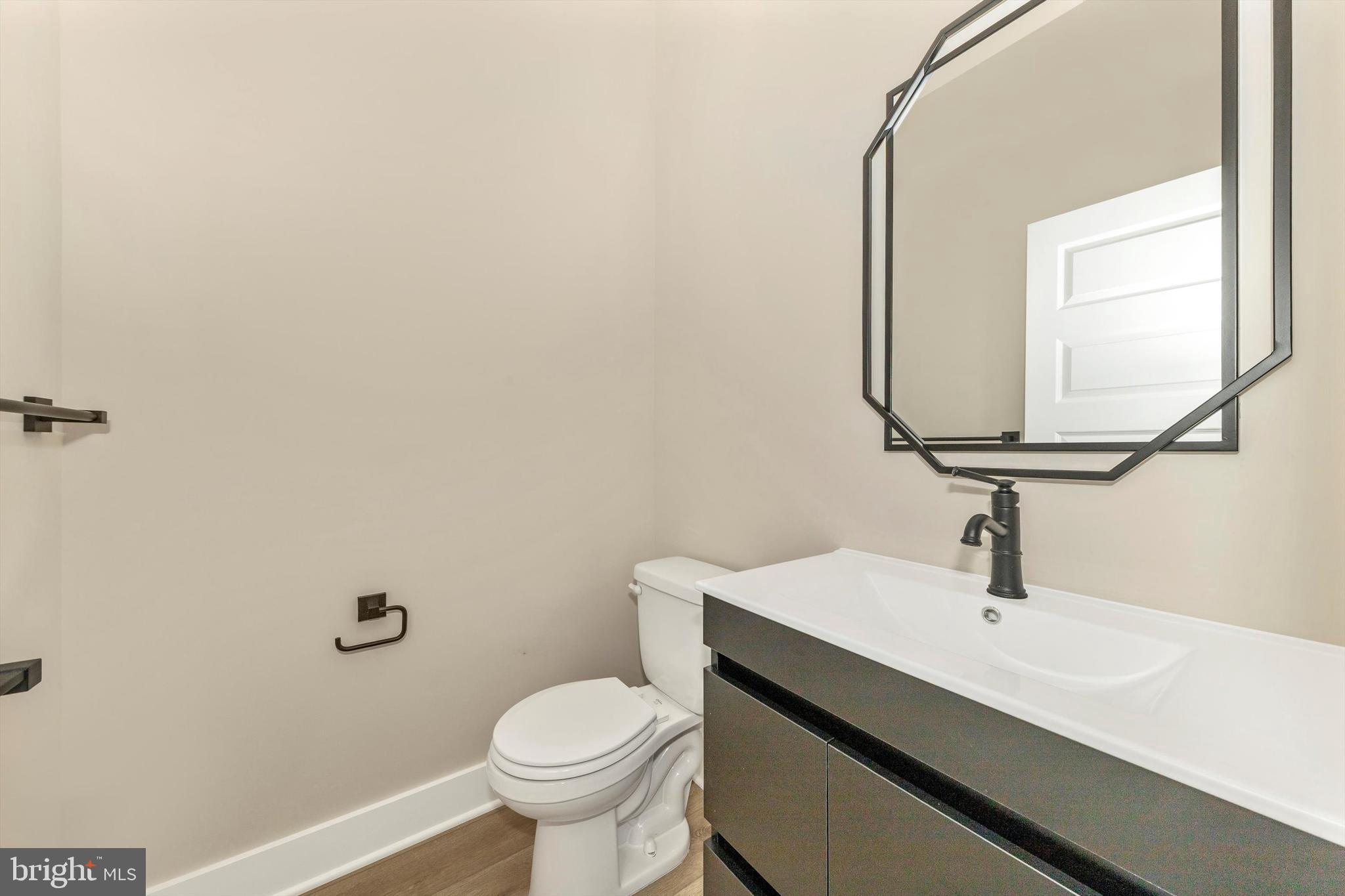 ASPEN LAKE LINGANORE - Residential