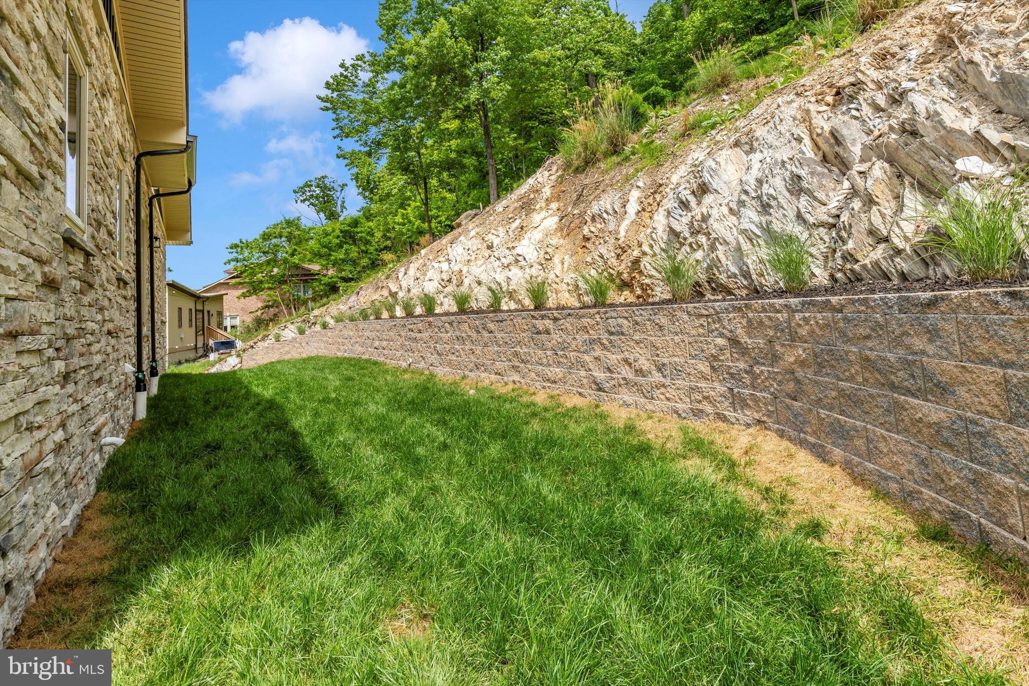 ASPEN LAKE LINGANORE - Residential