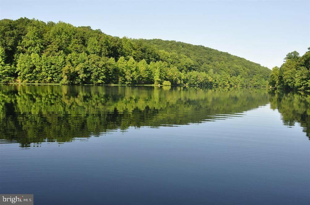 ASPEN LAKE LINGANORE - Residential