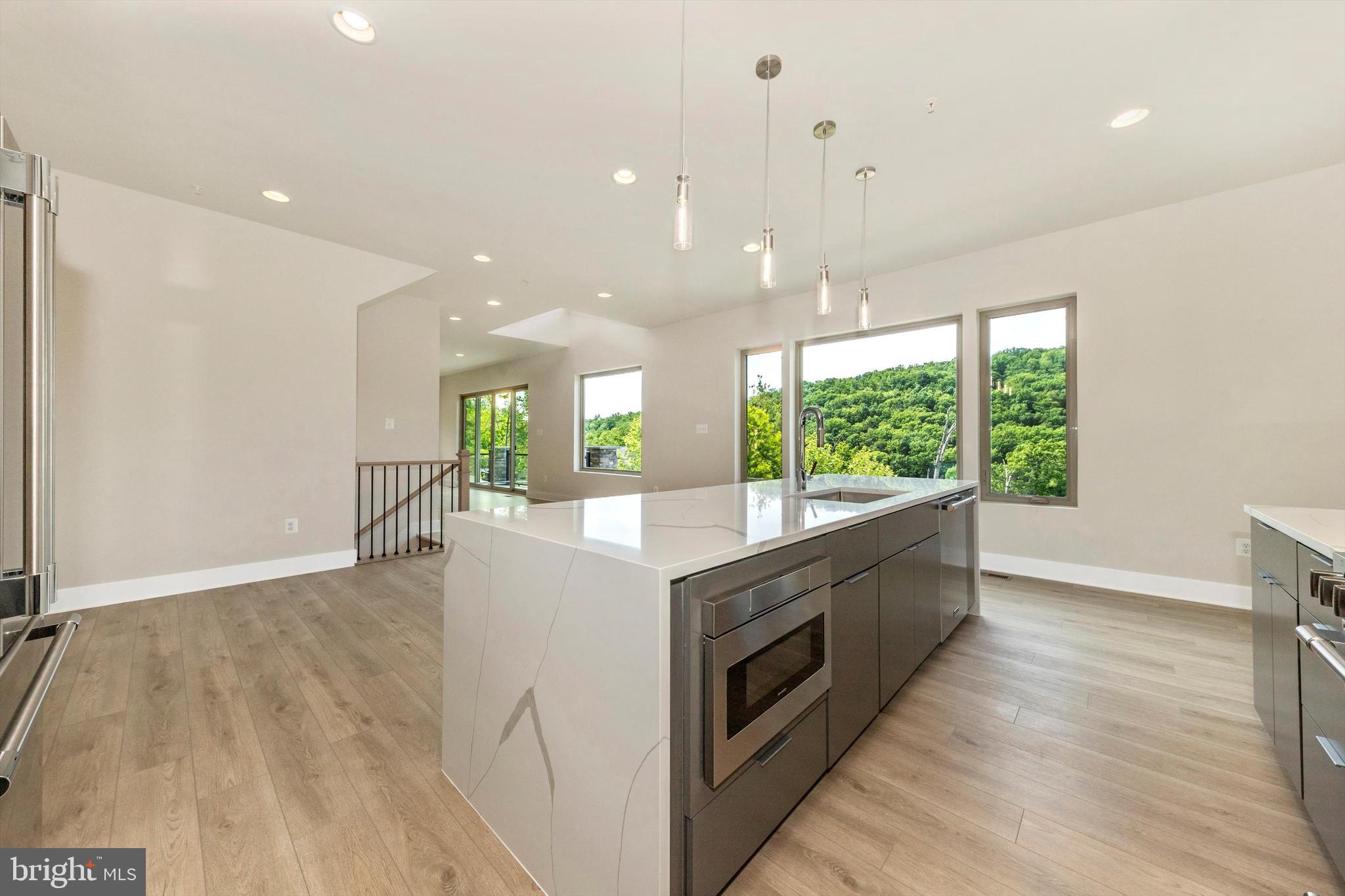 ASPEN LAKE LINGANORE - Residential