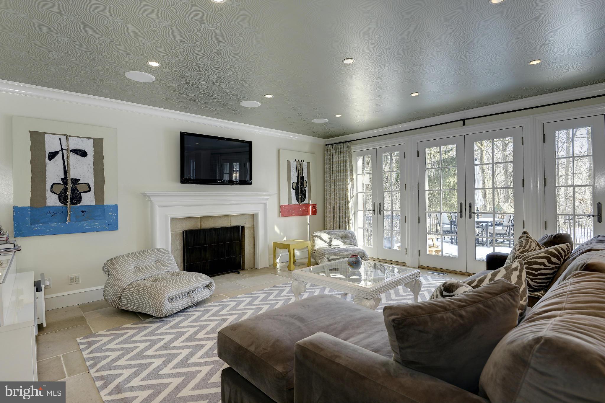 WESLEY HEIGHTS - Residential