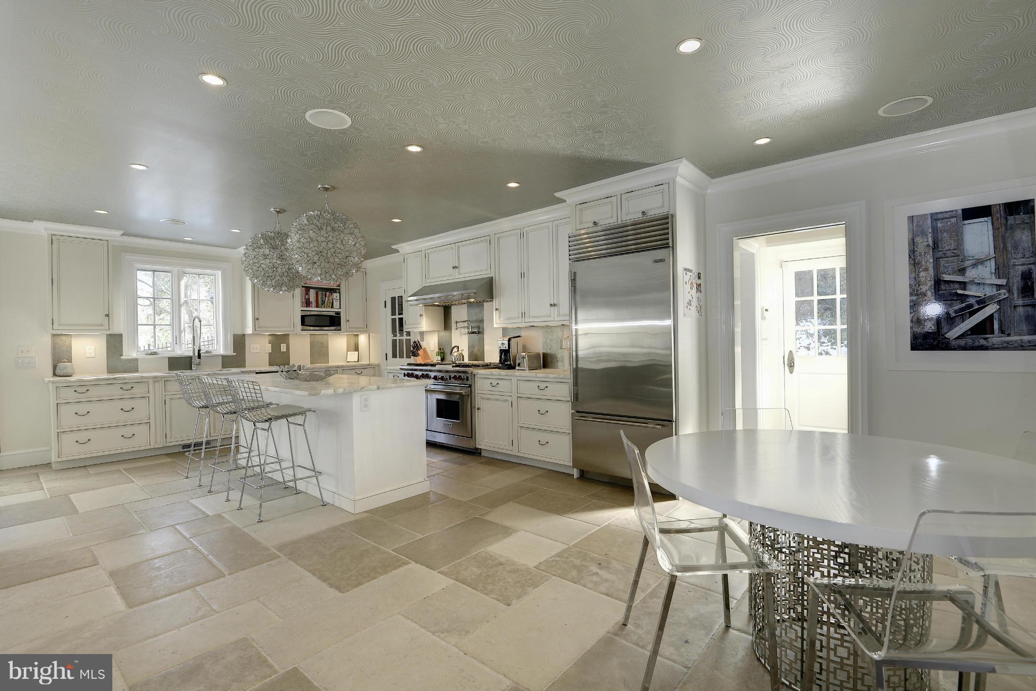 WESLEY HEIGHTS - Residential