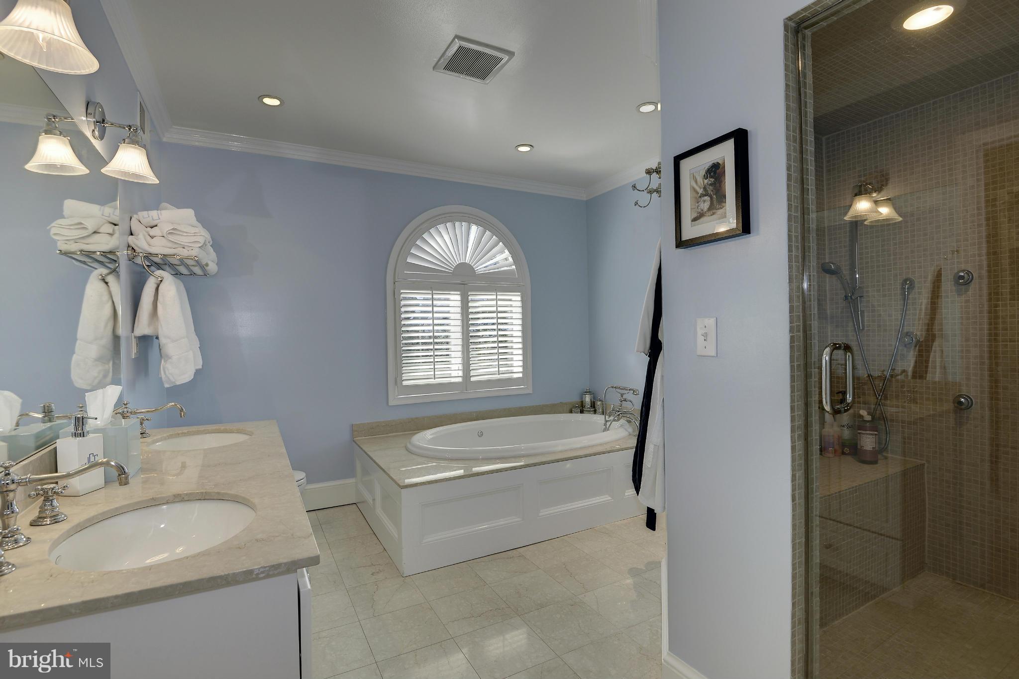 WESLEY HEIGHTS - Residential