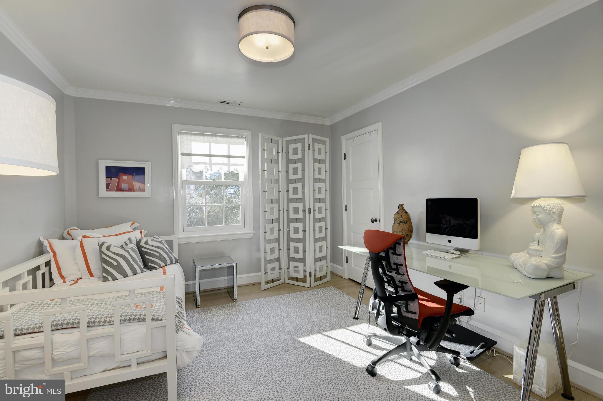 WESLEY HEIGHTS - Residential