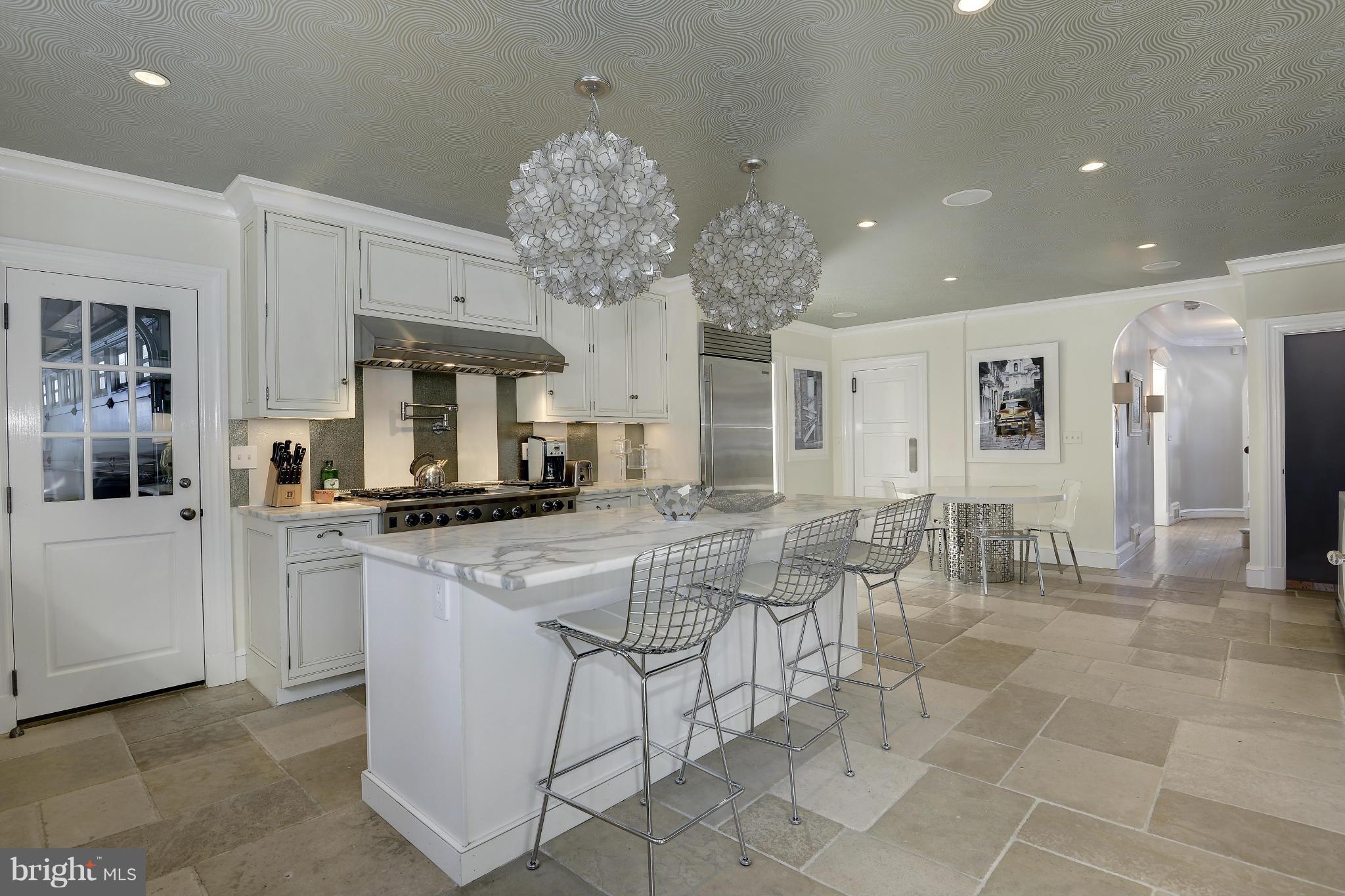 WESLEY HEIGHTS - Residential
