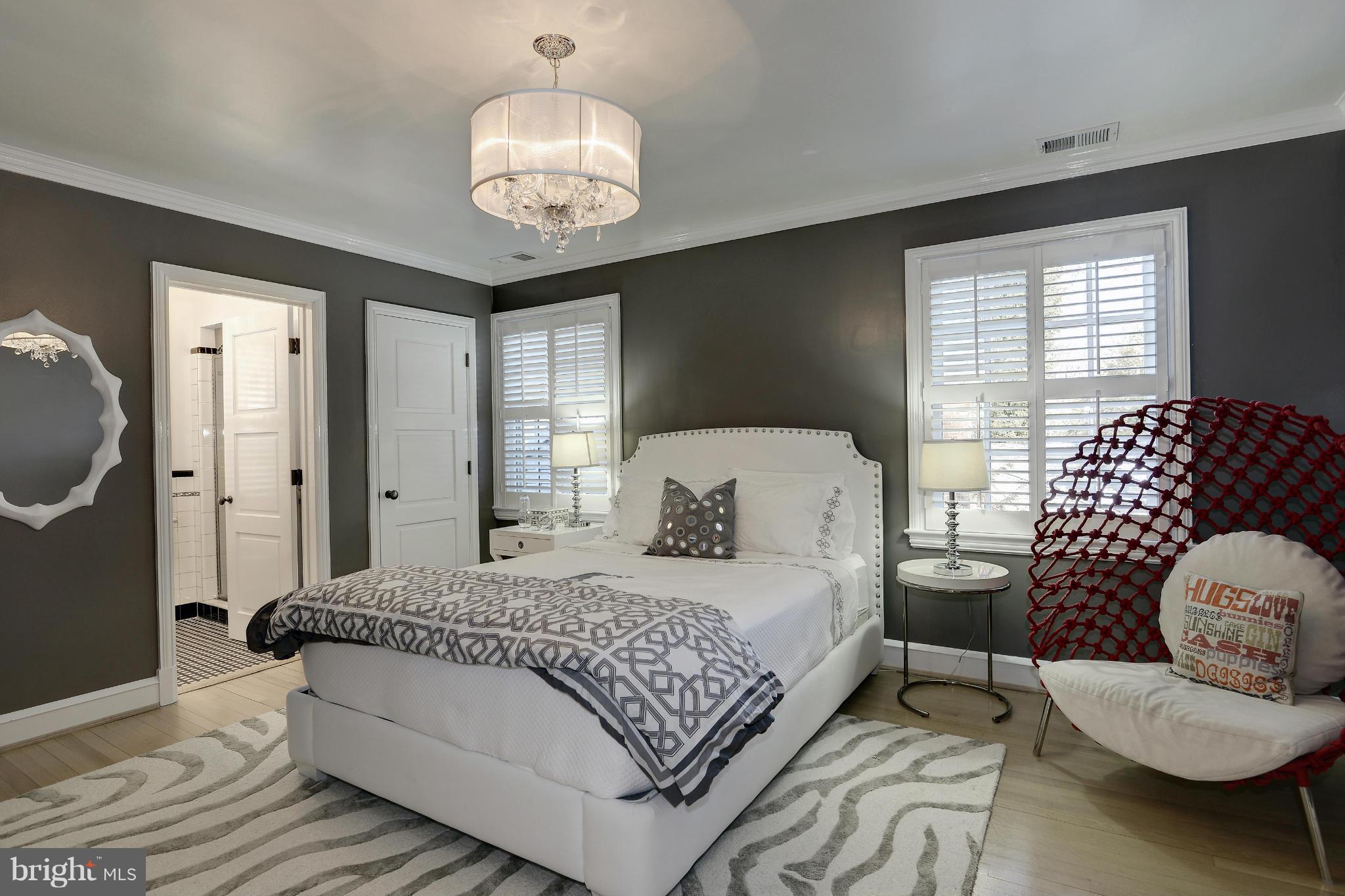 WESLEY HEIGHTS - Residential