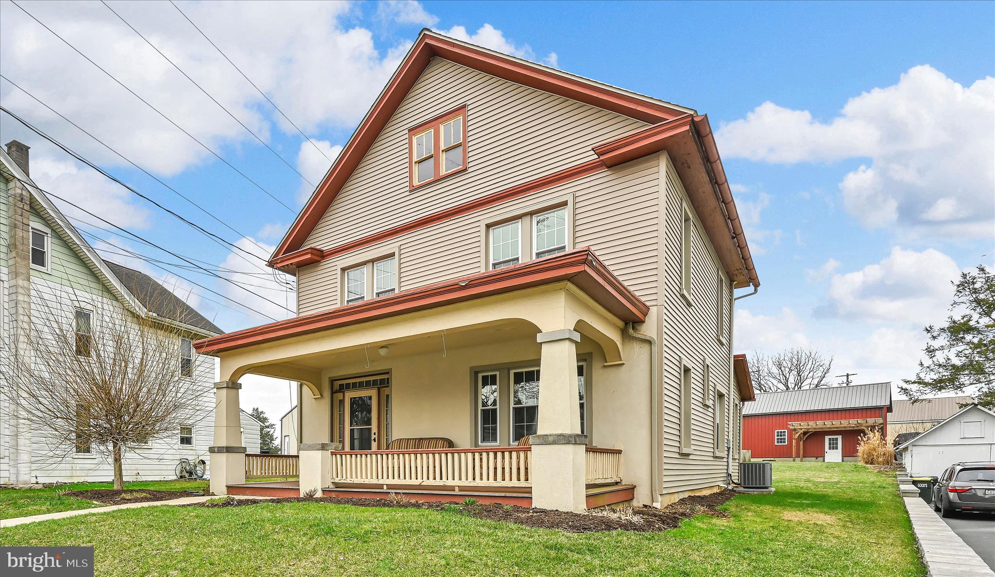 301 E MEADOW VALLEY ROAD