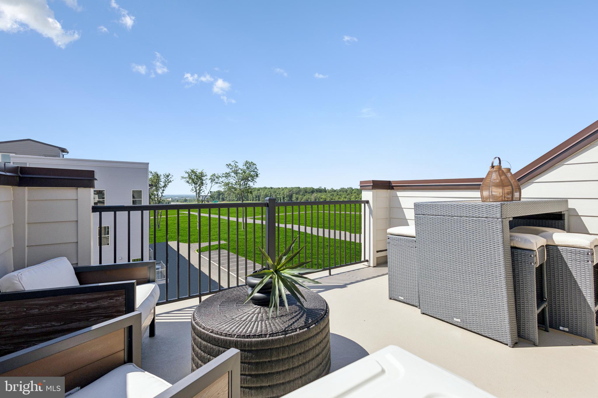 QUARTZ DISTRICT - Residential