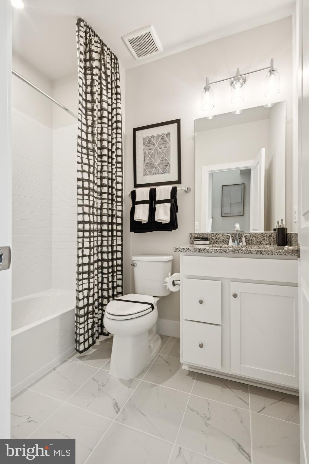 QUARTZ DISTRICT - Residential