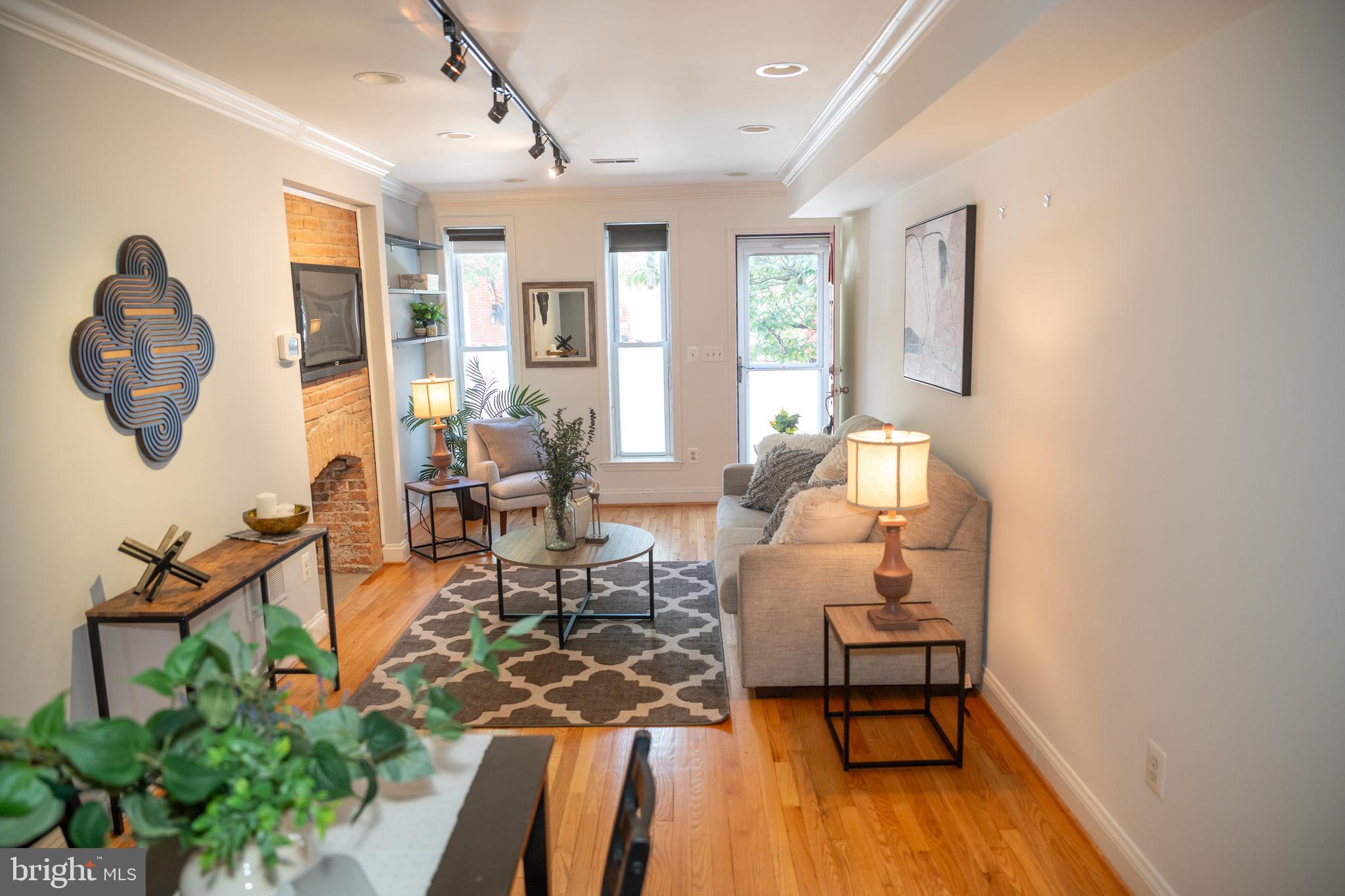 FEDERAL HILL HISTORIC DISTRICT - Residential