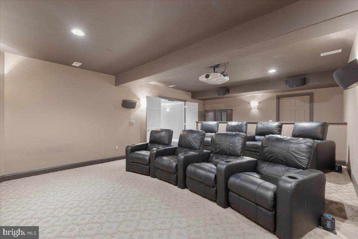 ESTATES OF CHANCELLORSVILLE - Residential